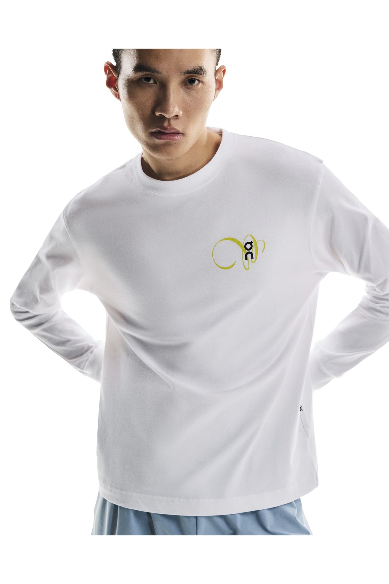 CLUB LONG-T GRAPHIC 1 WHITE 6