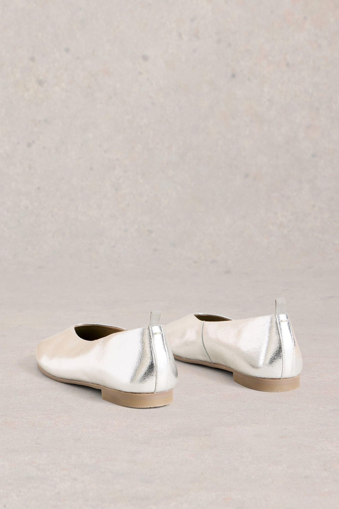 CHERI LEATHER BALLERINA PUMP SILVER TONE METALLIC 5