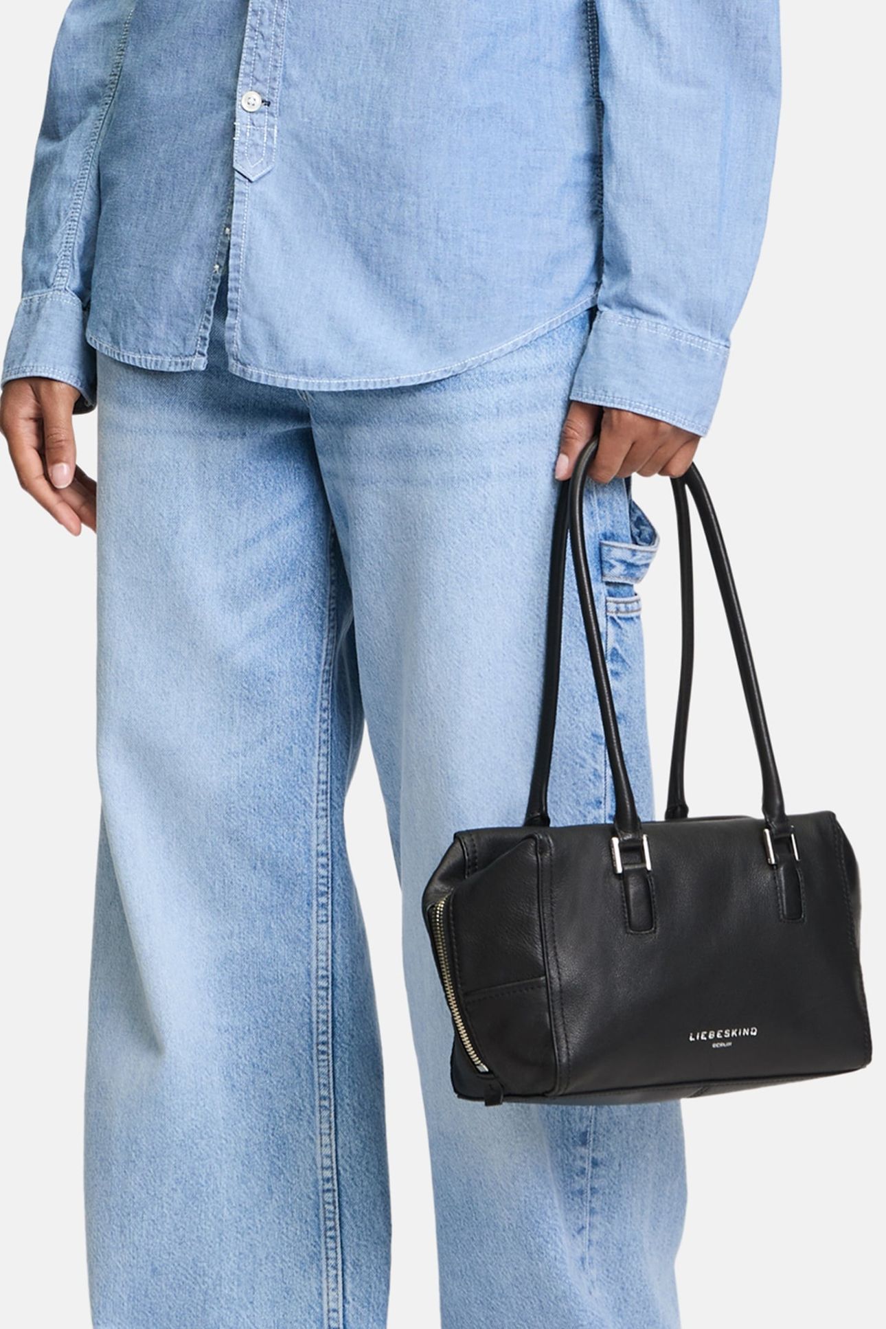 SATCHEL SMALL BLACK 1