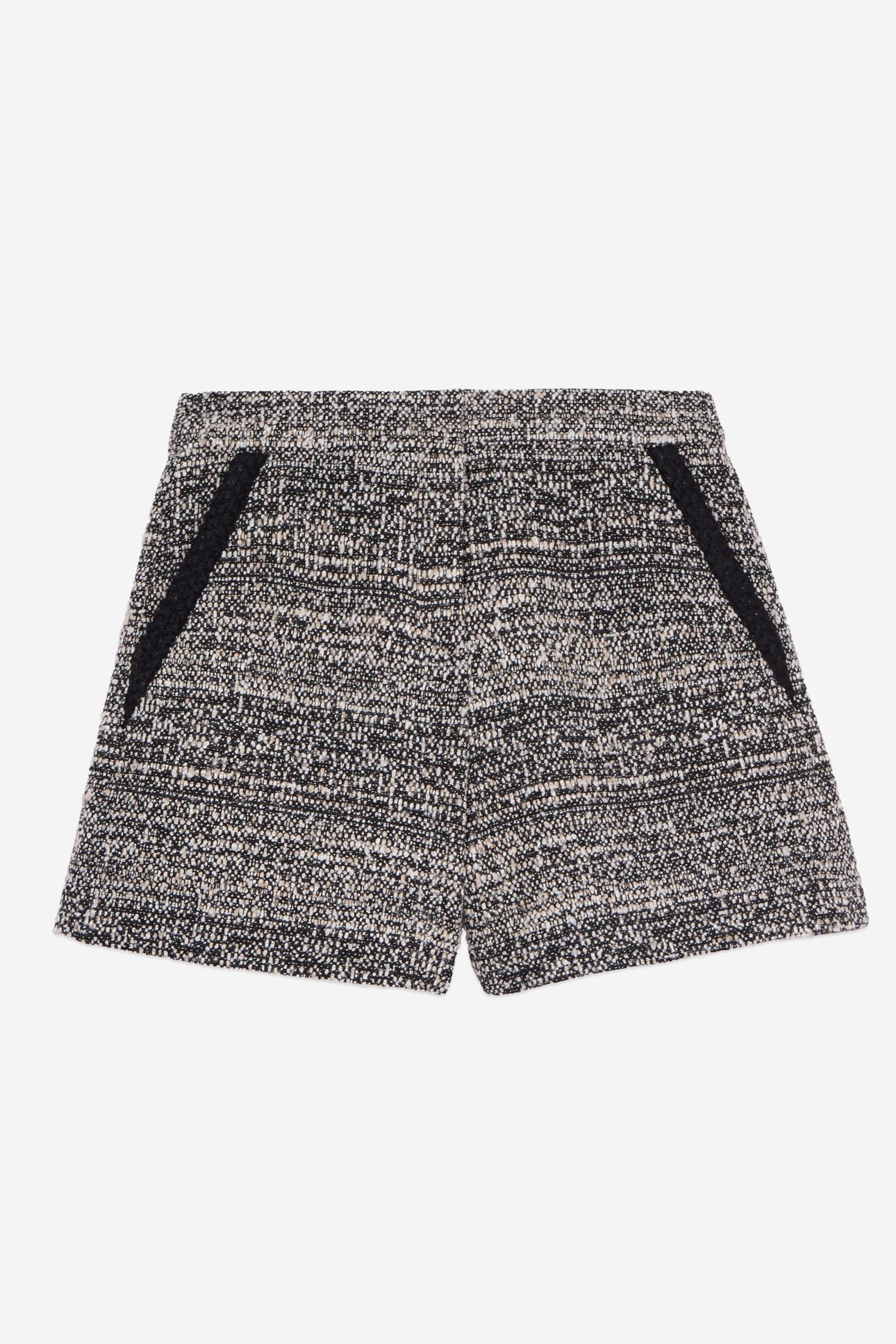 SHORT AND SECOND DETAIL GALOON BLACK WHITE 4