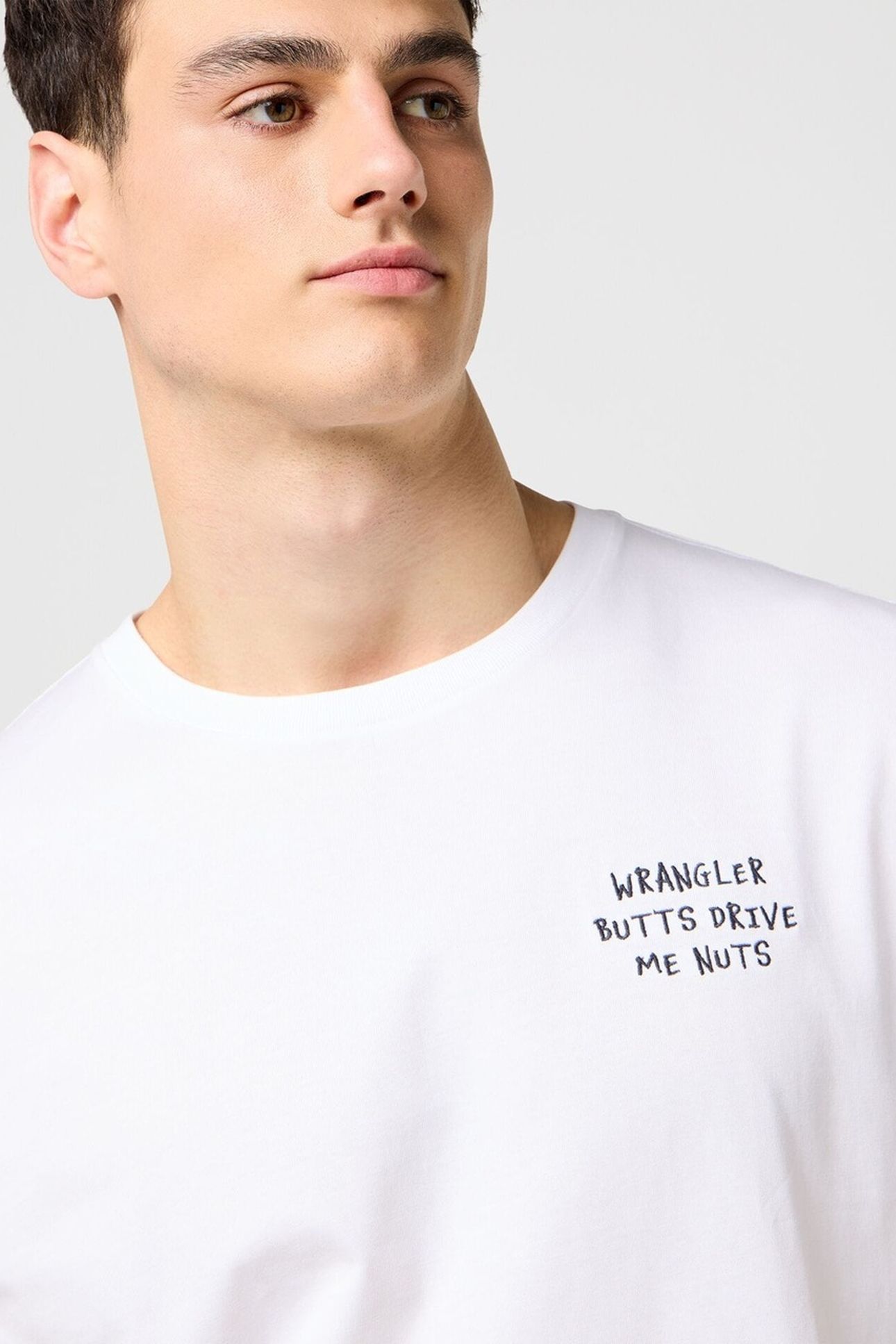 EMBROIDERY TEE WORN WHITE 4