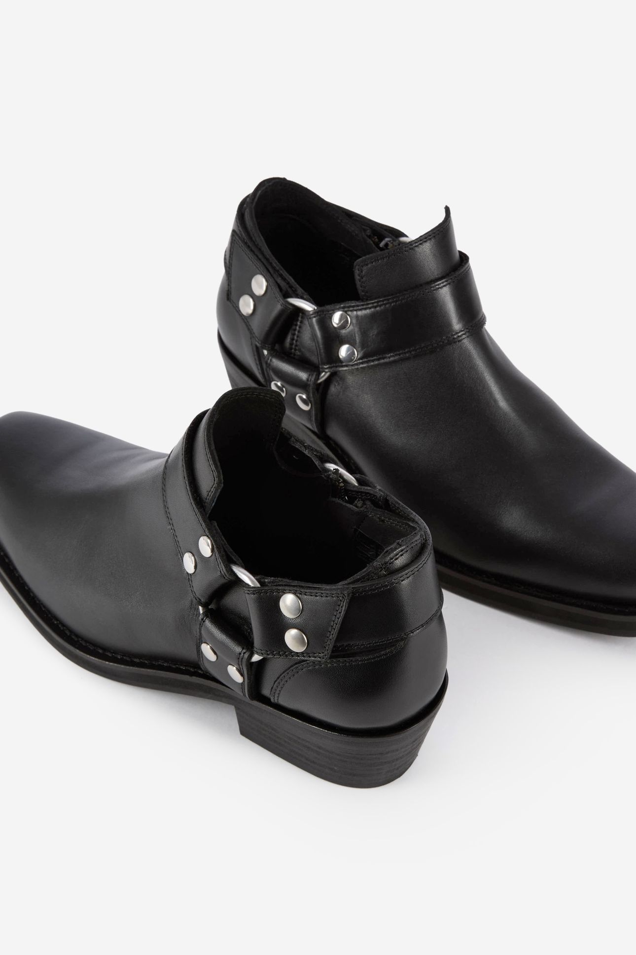 LOW LEATHER ANKLE BOOTS BLACK 3