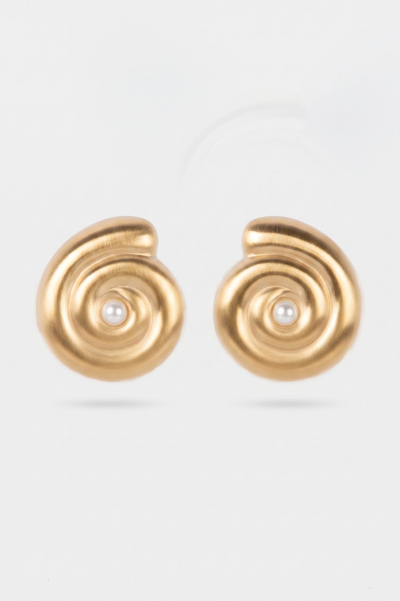 MAHINA CLUB OCEANFRONT SET GOLD 2