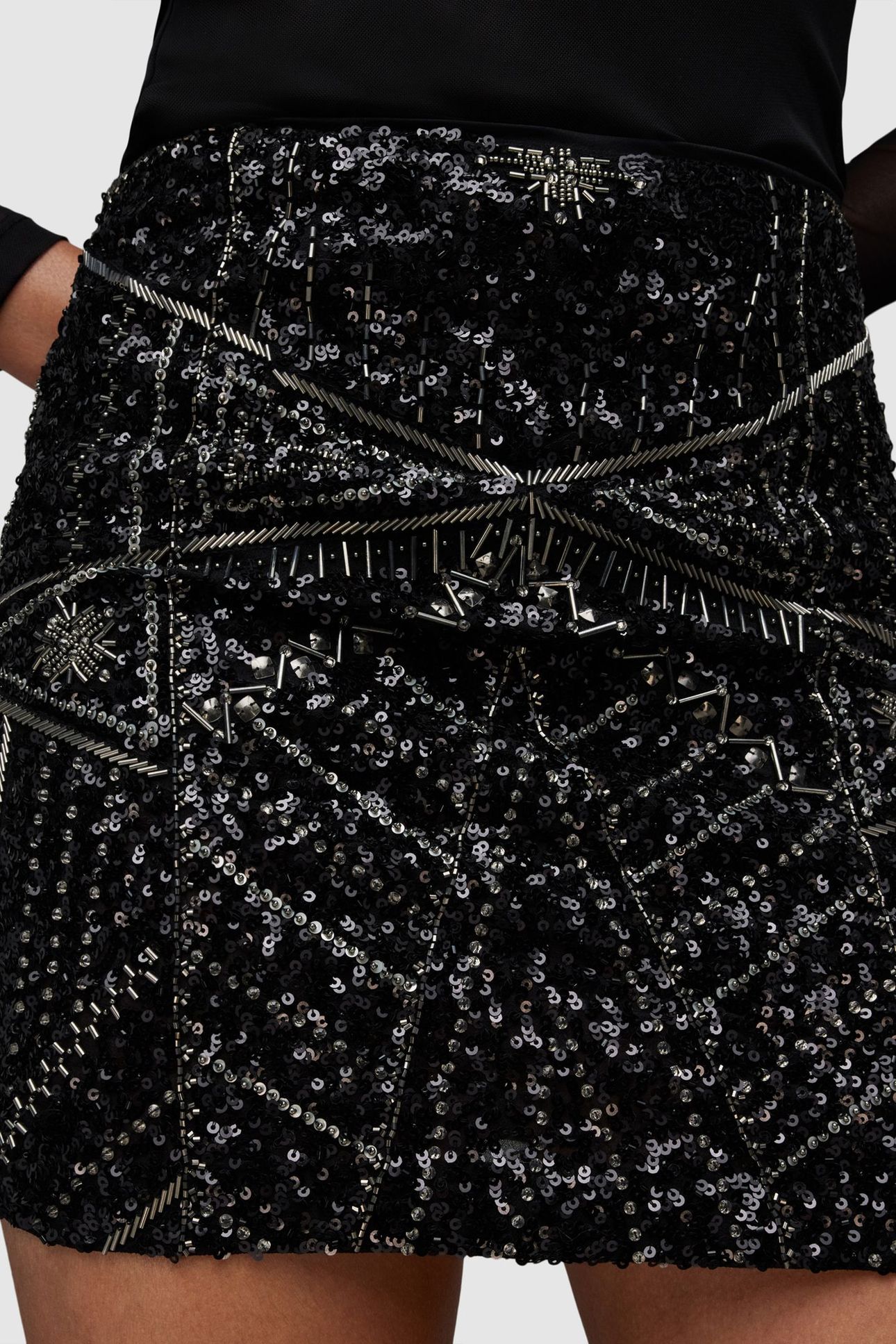 JAMILIA EMB SKIRT BLACK 4