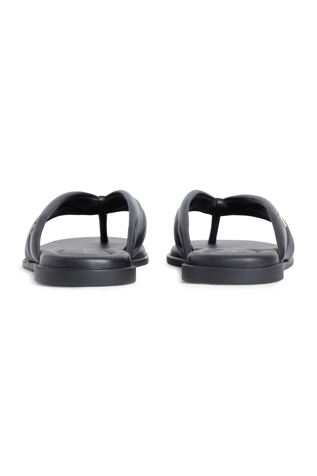 ELEVATED TOE POST FLAT SANDALS BLACK 2
