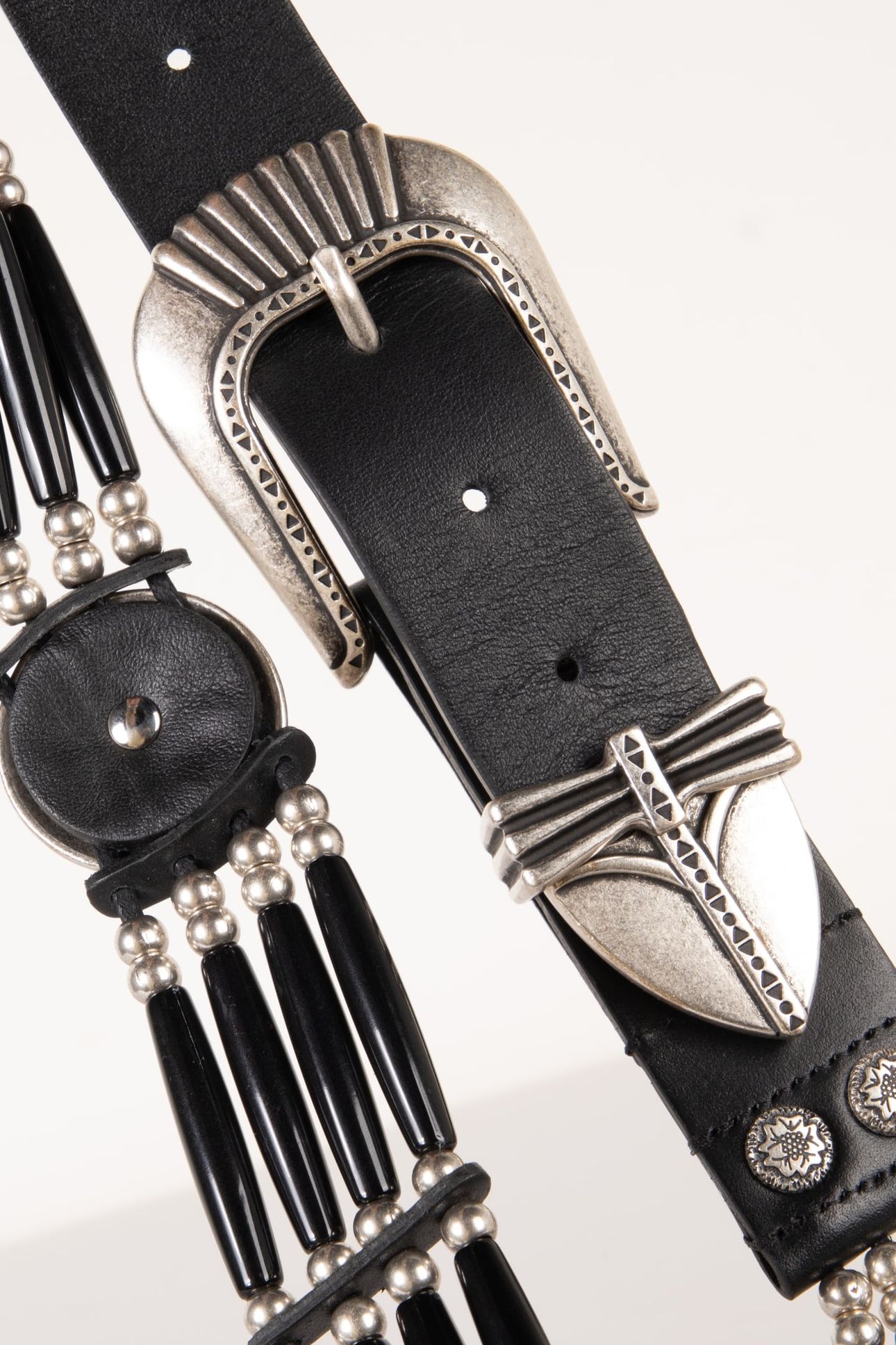 WIDE LEATHER BELT WITH BEADS AND METAL PIECES BLACK 4