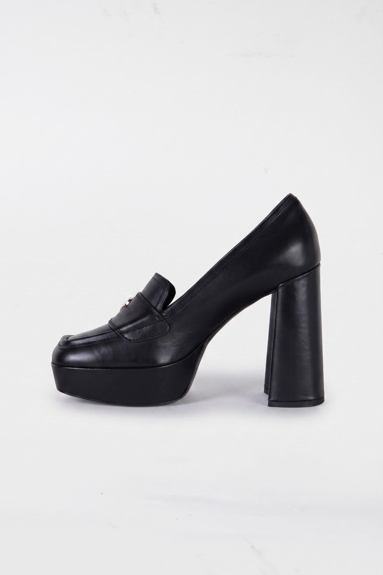 GOATSKIN PUMP BLACK 2