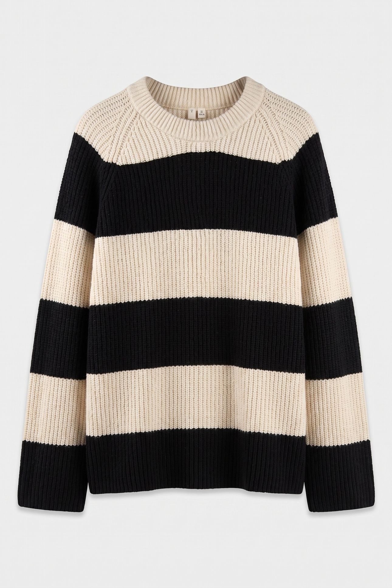 YOYO SWEATER BLACK 4