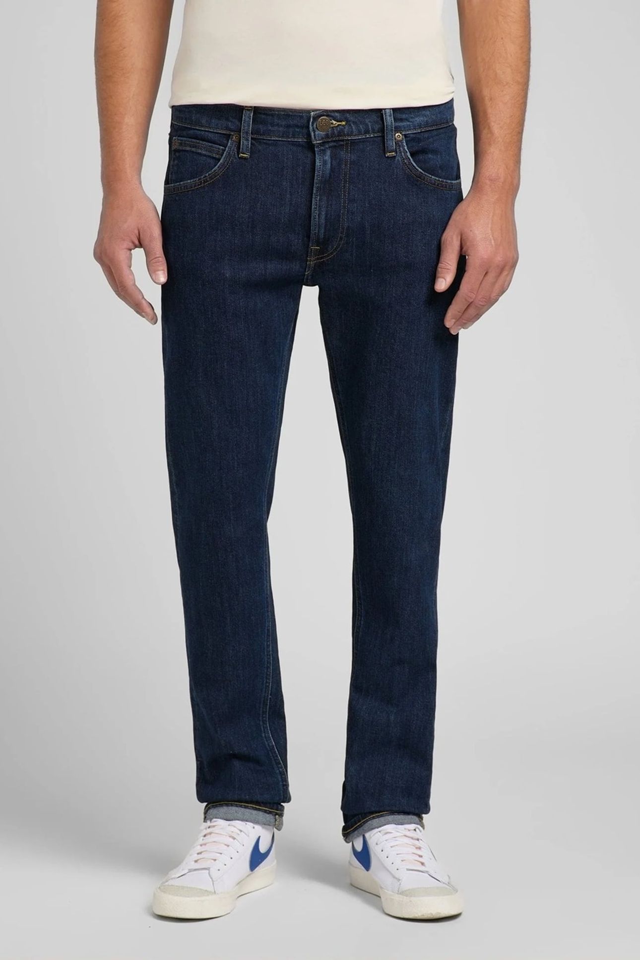 DAREN DEEP DARK STONE JEANS 1
