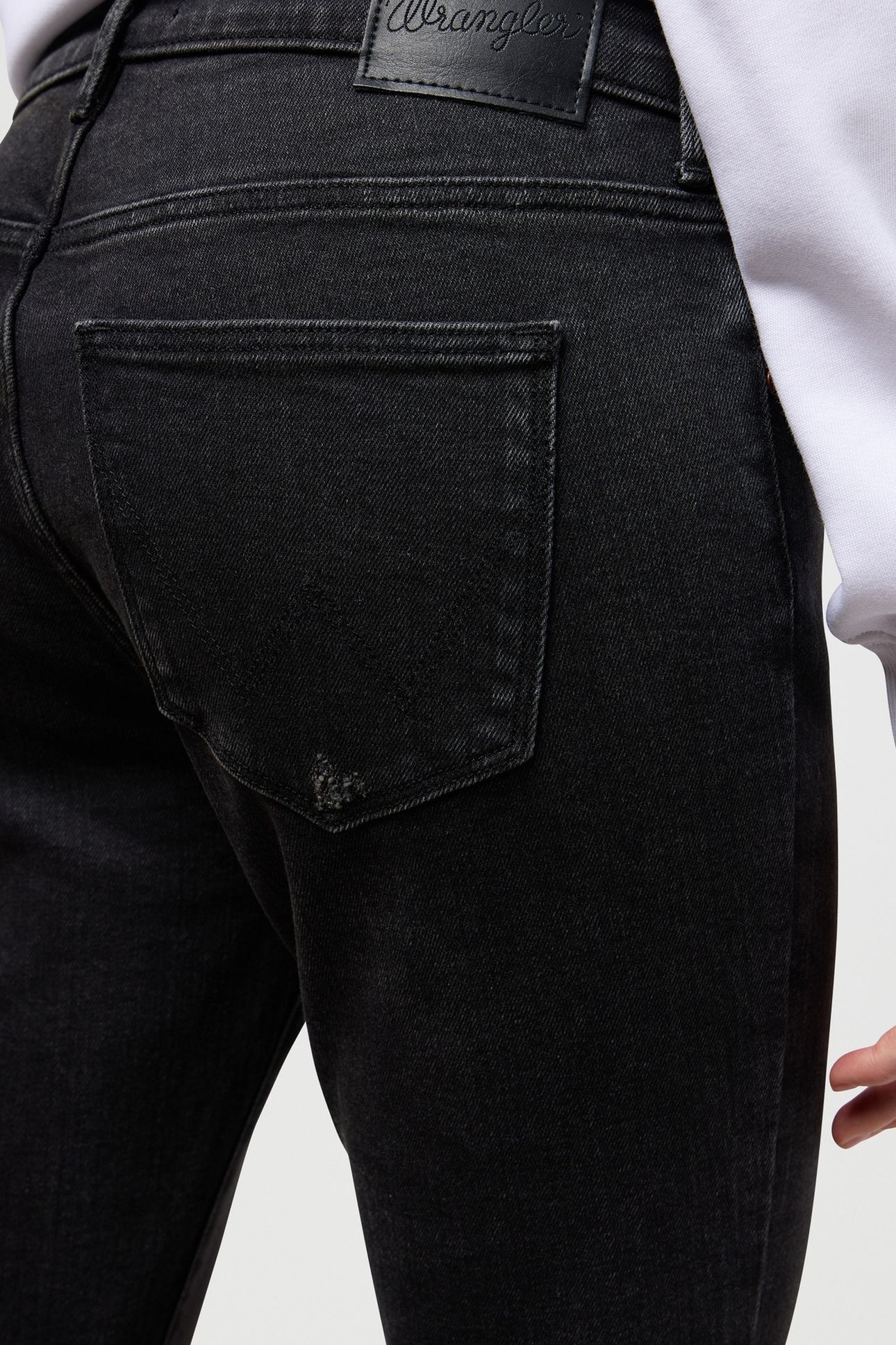 SKINNY BLACK JEANS 4