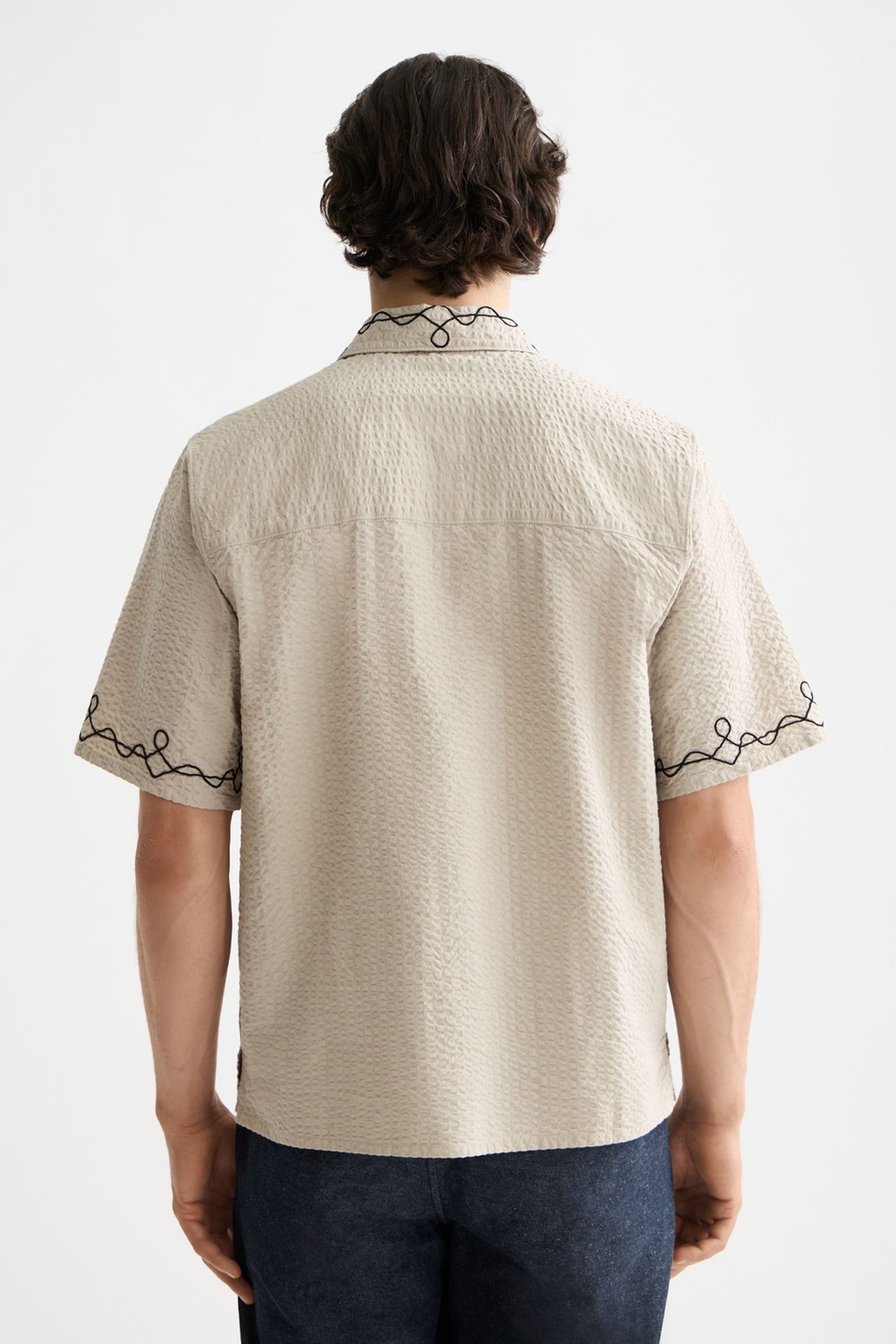 EMBROIDERED SHORT-SLEEVED SHIRT PLAZA TAUPE 2