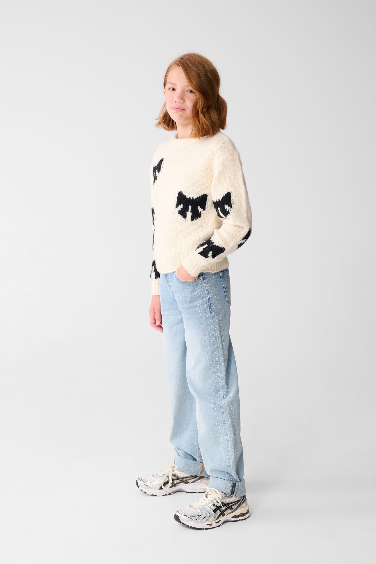 GAM-SBFUN BOW KNIT OFFWHITE 1