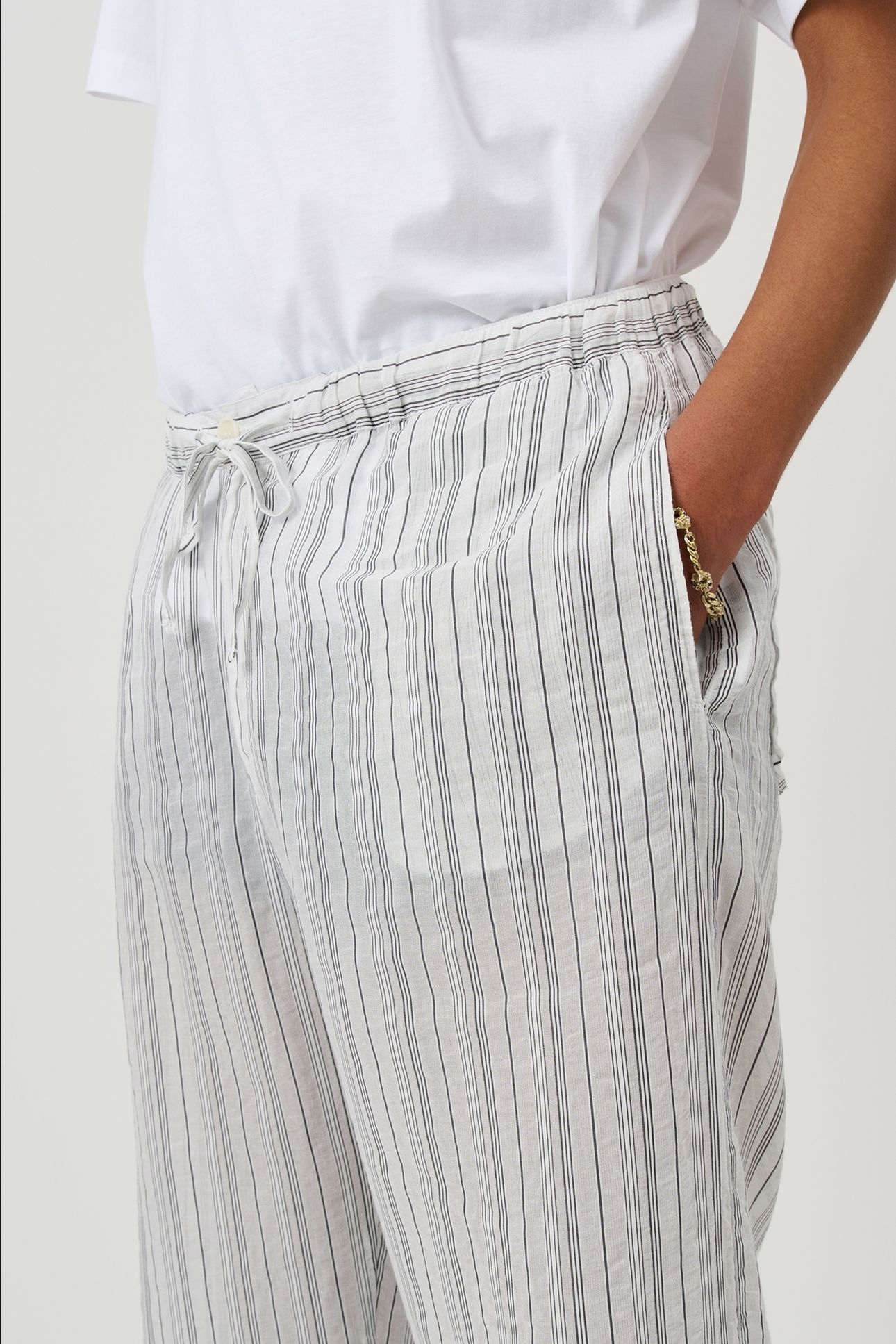 ROBERTA PANTS BLACK STRIPE 6