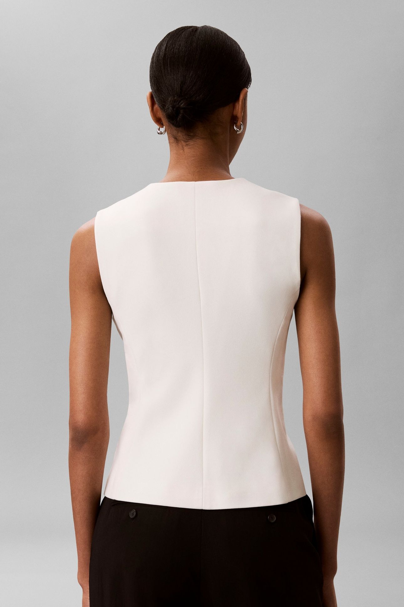 STRETCH CREPE VEST TOFU 2