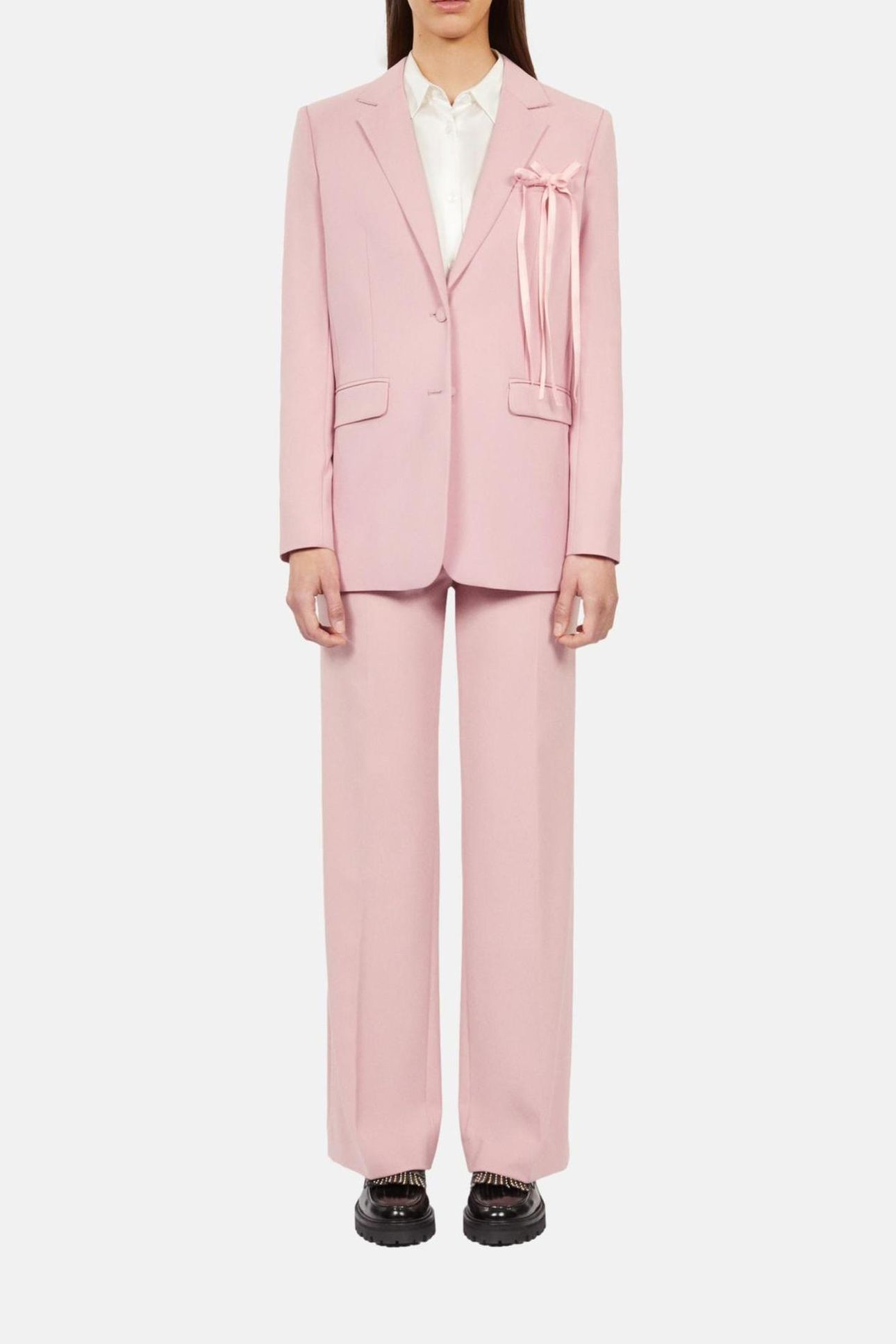 WITH FABRIC-COVERED BUTTONS PASTEL PINK 3