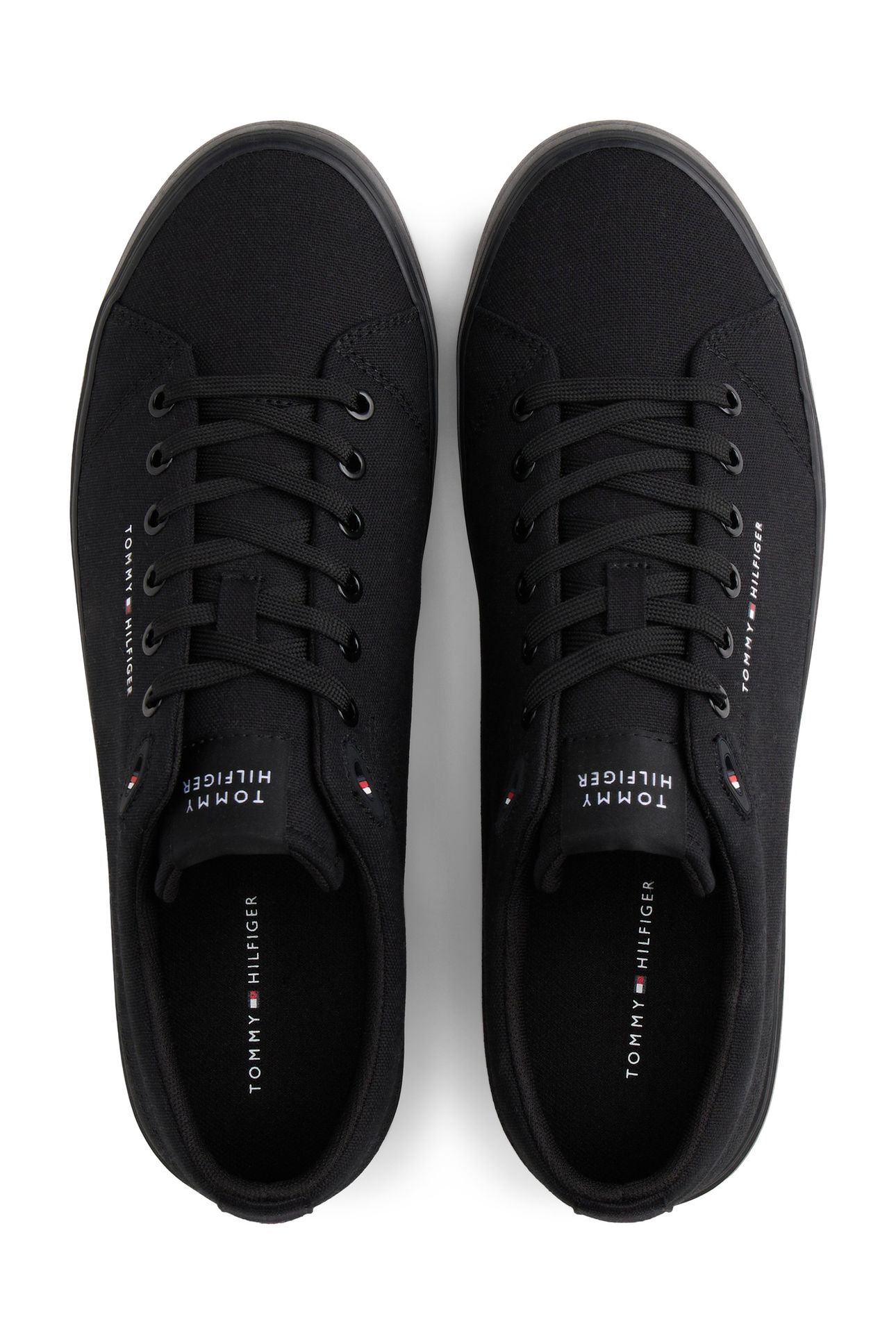 LOGO CANVAS TRAINERS BLACK 5