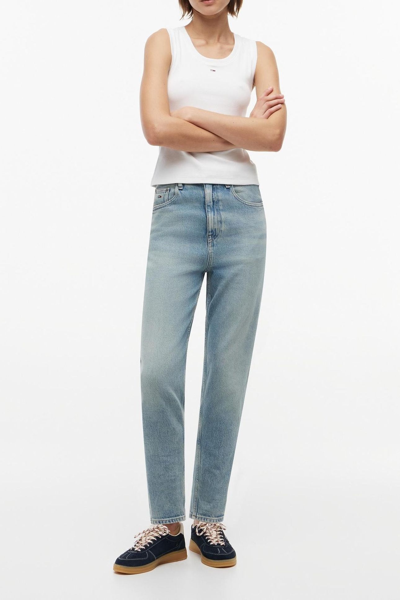 MOM JEAN TAPERED DENIM LIGHT 3