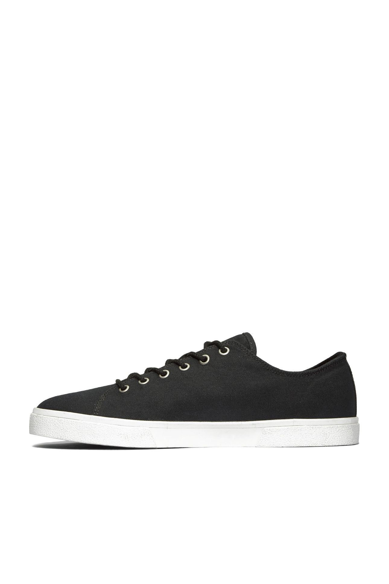 UNION WHARF 2.0 EK+ LOW LACE UP SNEAKER JET BLACK 4