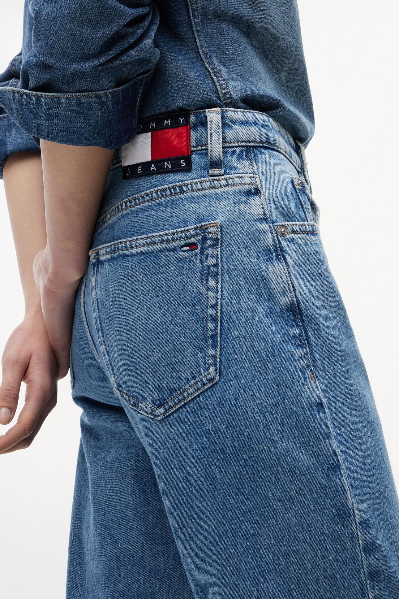 KIRA SLIM STRAIGHT DENIM MEDIUM 5