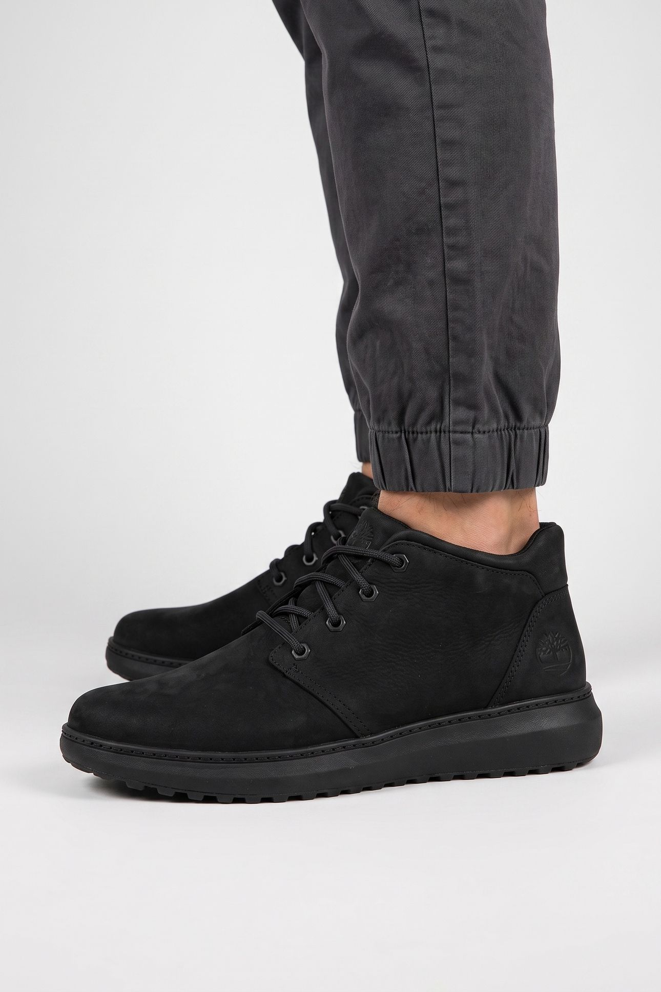 HUDSON ROAD MID LACE UP CHUKKA BOOT BLACK NUBUCK 3
