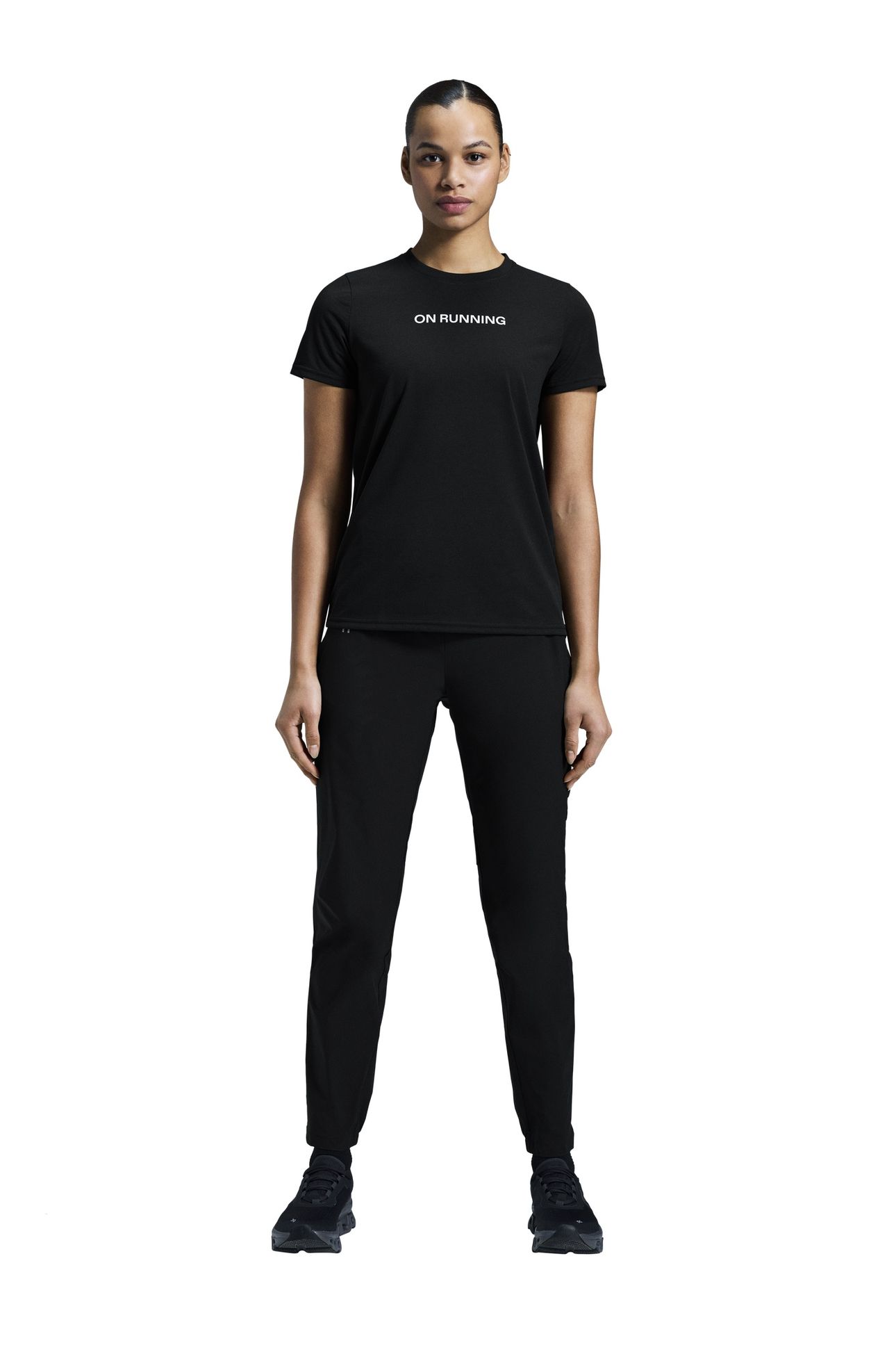 ON RUN-T 1 BLACK 3