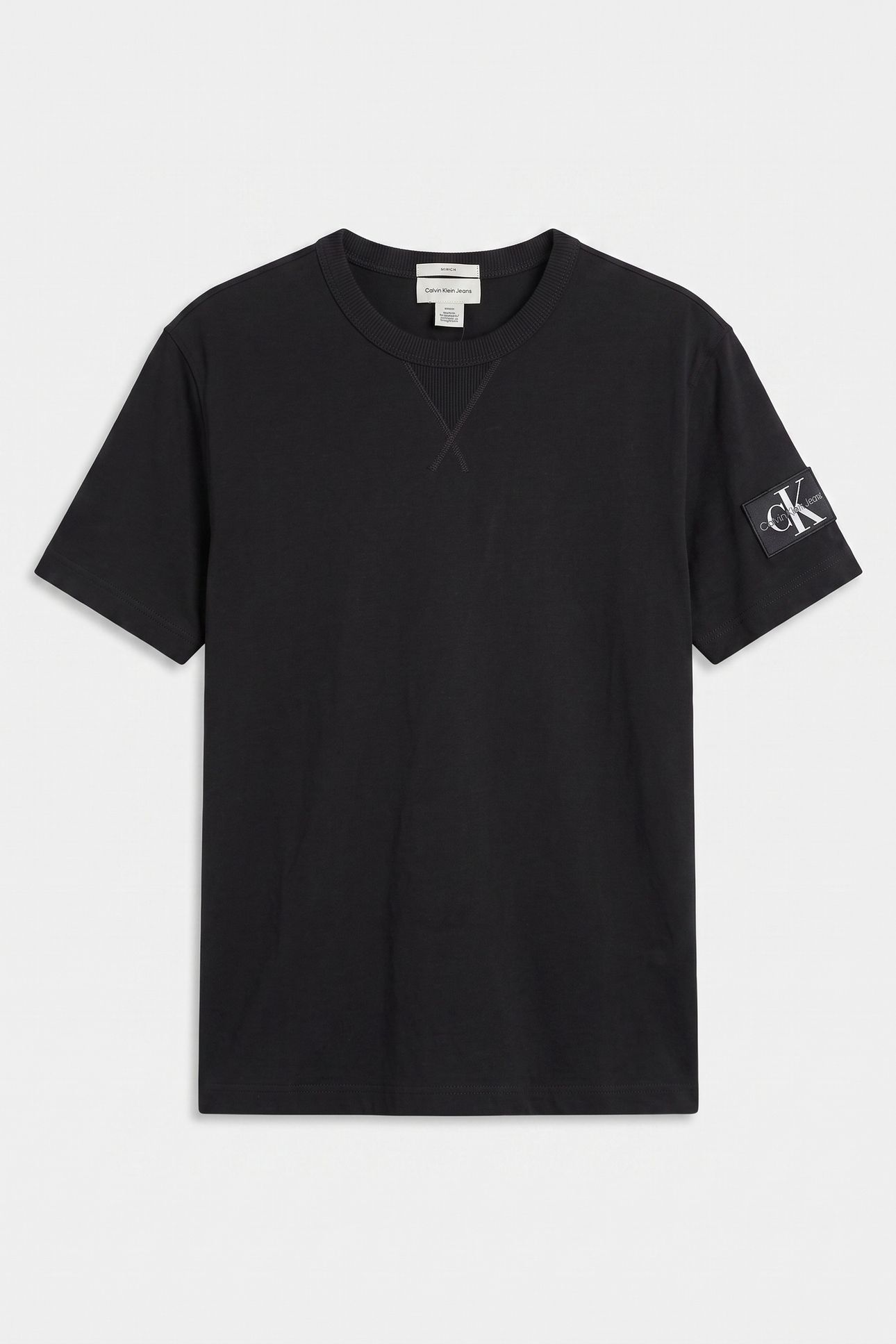 BADGE REGULAR TEE BLACK 3