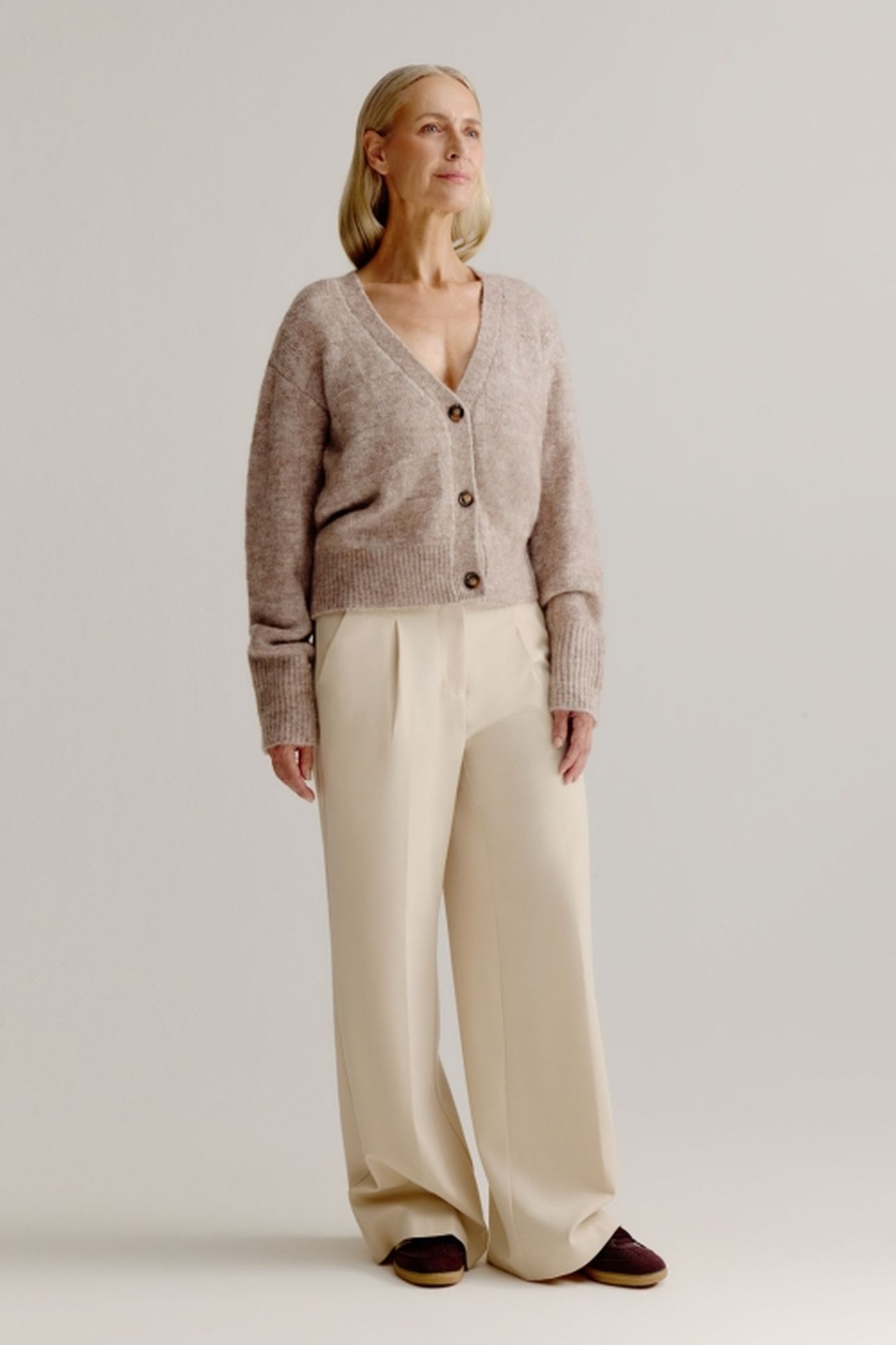 LEA CARDIGAN SAND 2