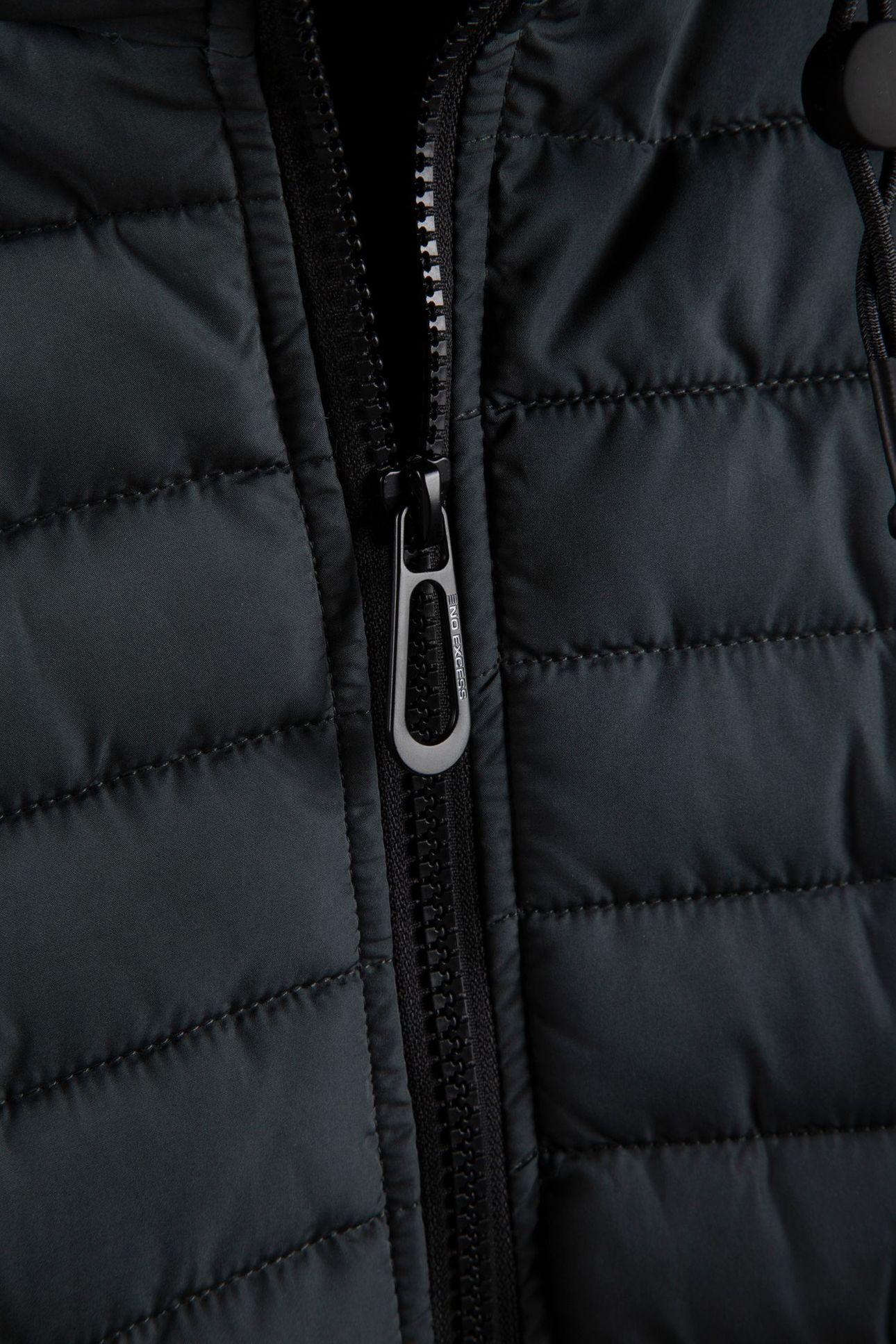 JACKET HOODED SHORT FIT PADDED DARK STEEL 4