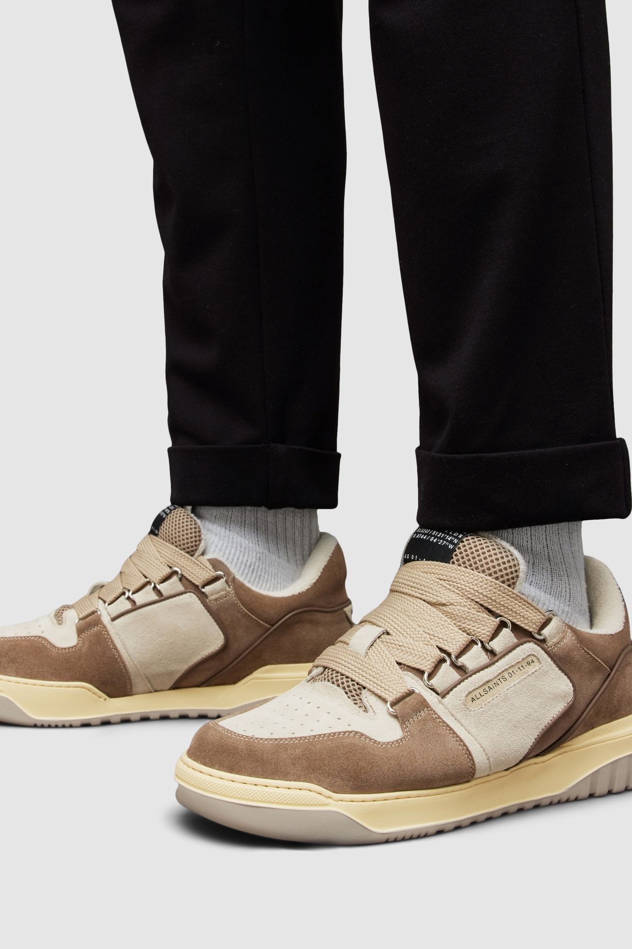 STRYKER SNEAKER TAUPE 4