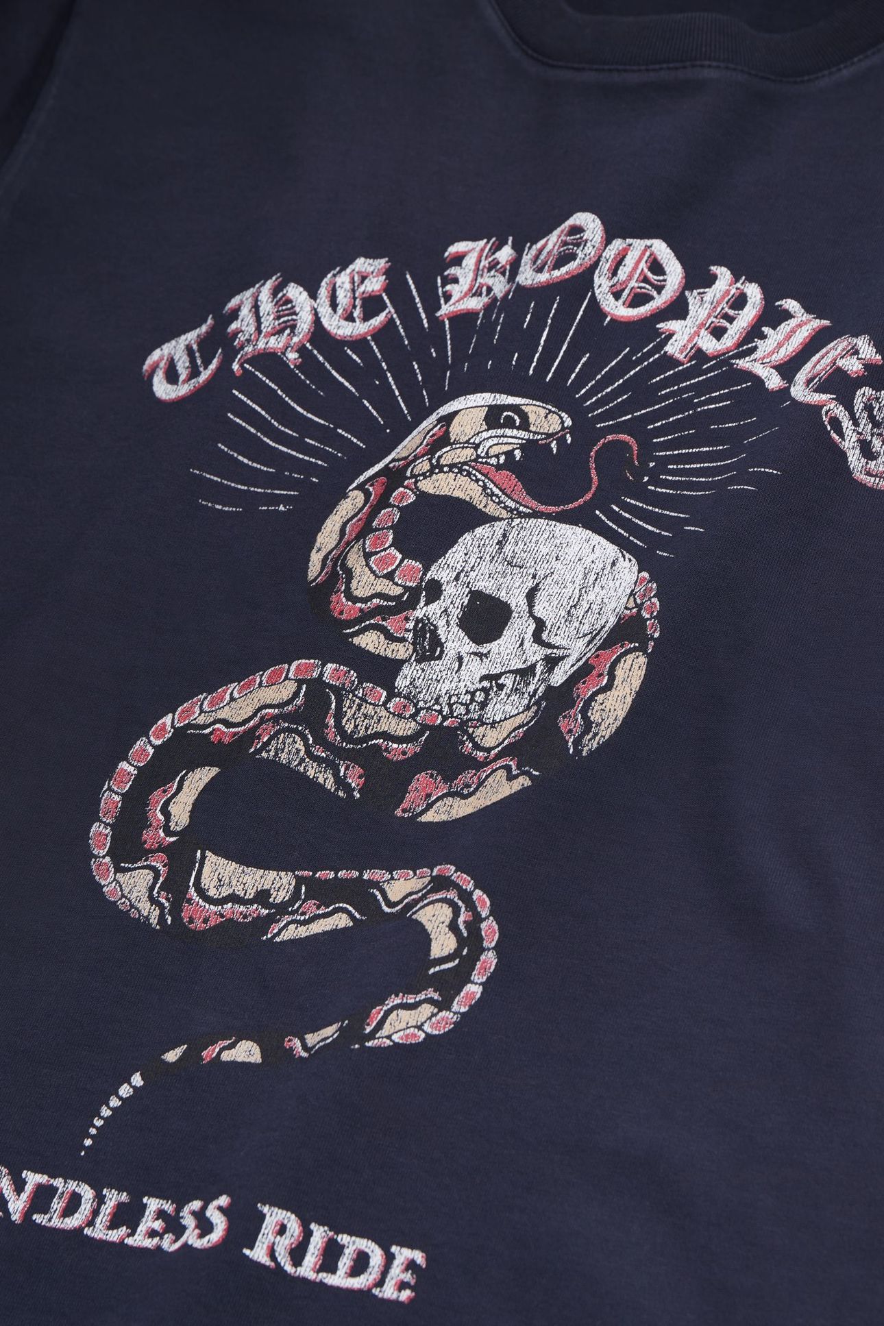 SHORT-SLEEVED T-SHIRT WITH SNAKE PRINT WASHED NAVY 6