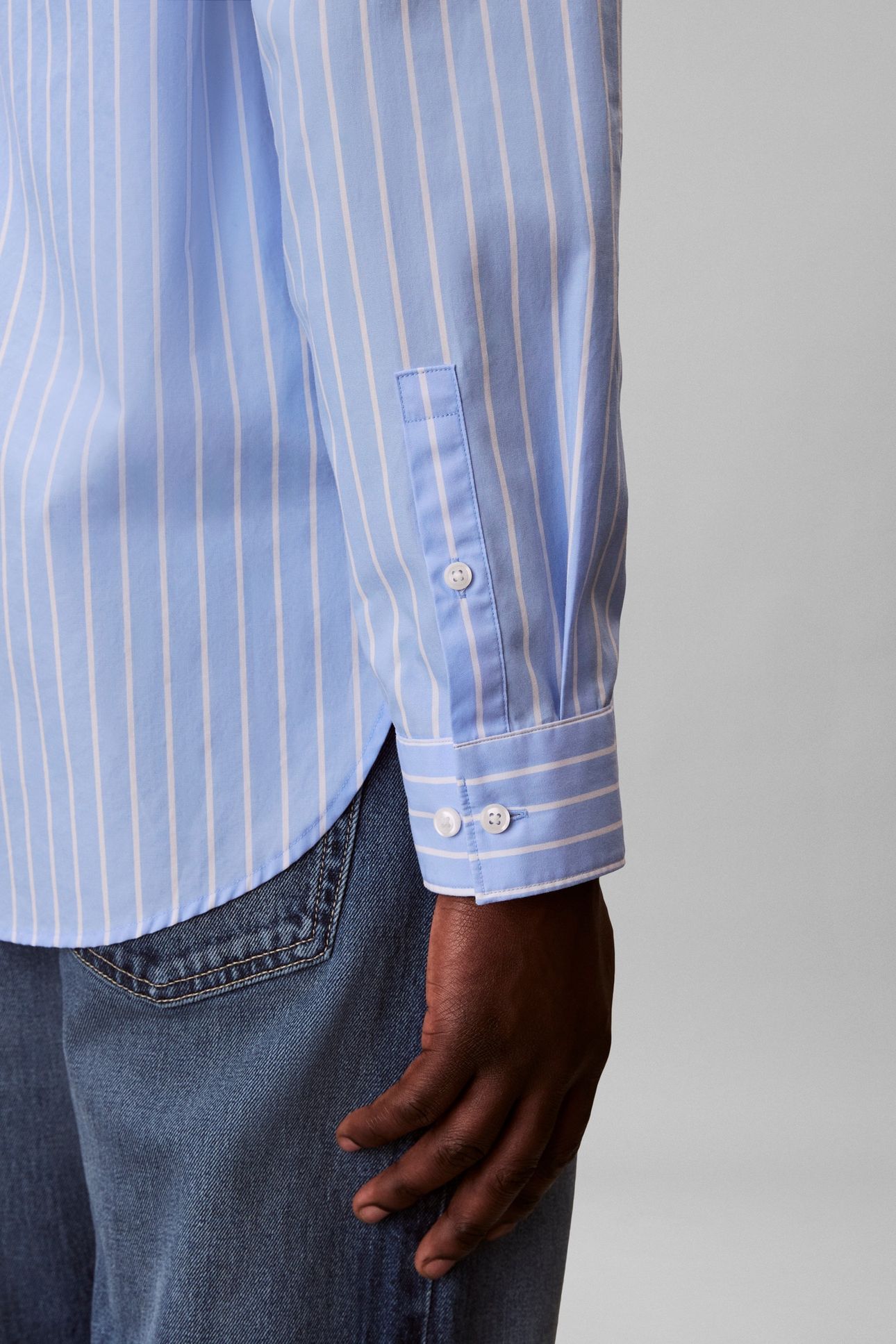 LONG SLEEVE YARN-DYED STRIPE WASHED BLUE DESCENT 5