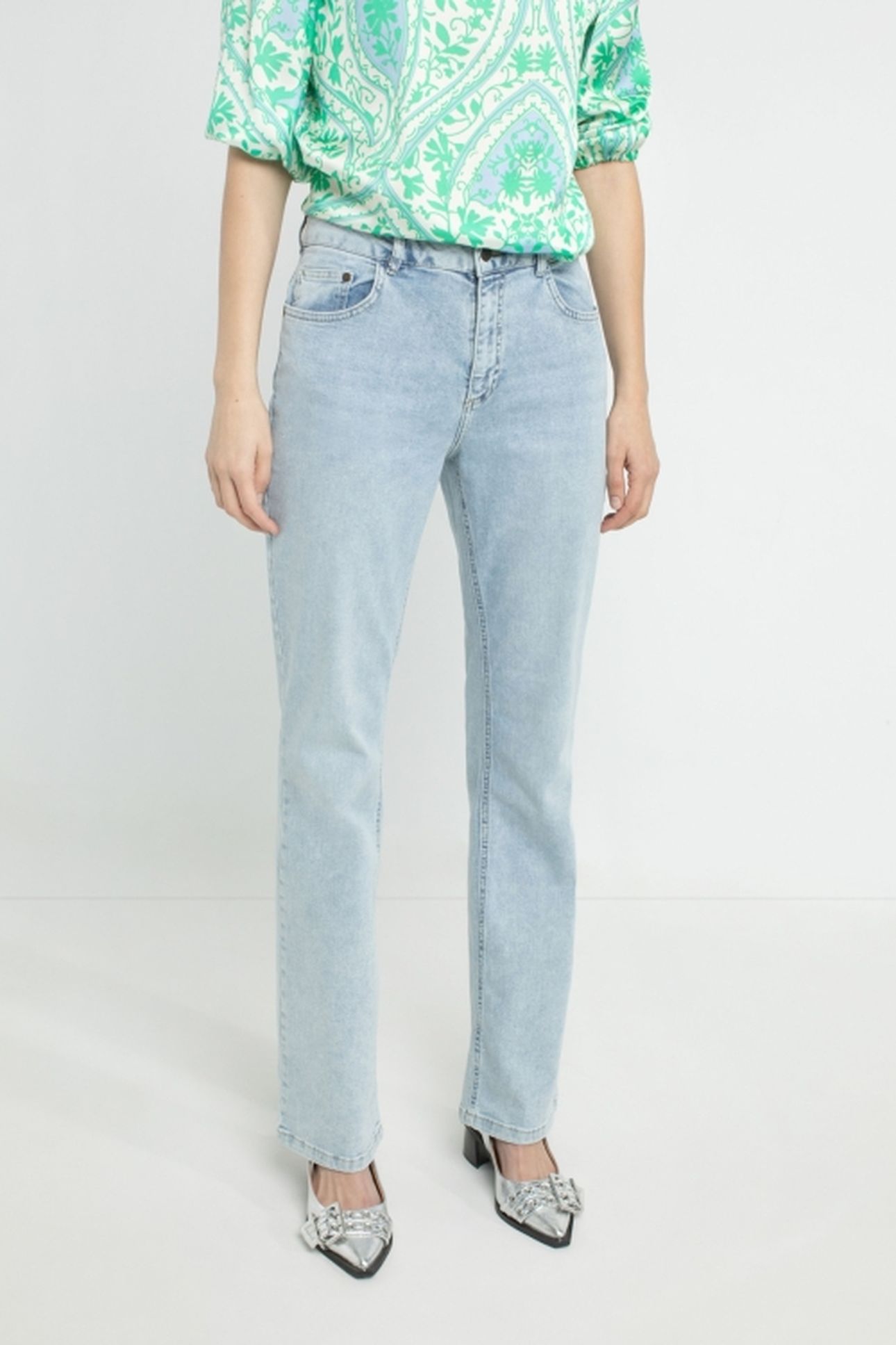 ALESSANDRO DENIM FLARE LIGHT JEANS 2