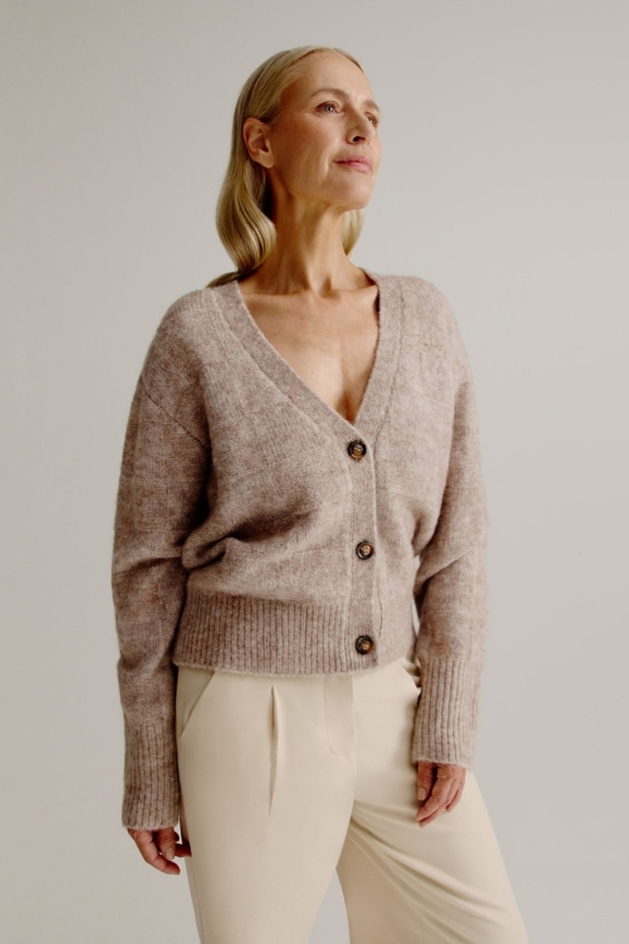 LEA CARDIGAN SAND 3