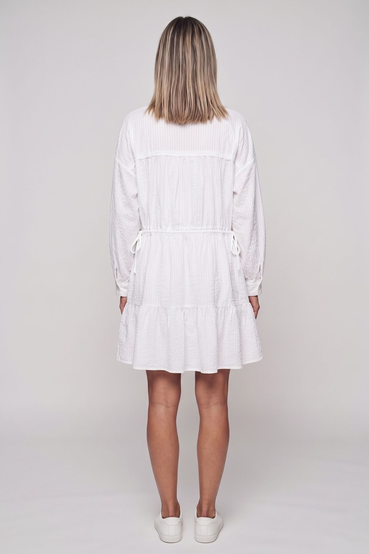 GILIANA DRESS WHITE 2