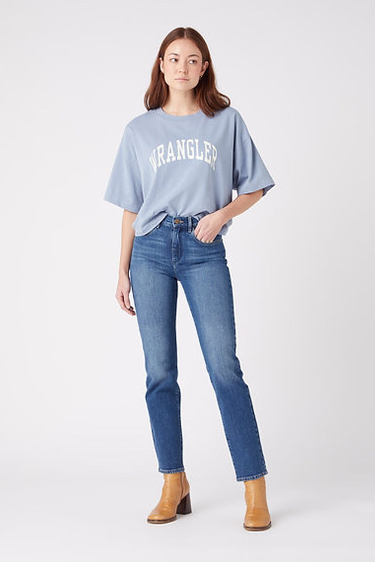 STRAIGHT AIRBLUE JEANS 2