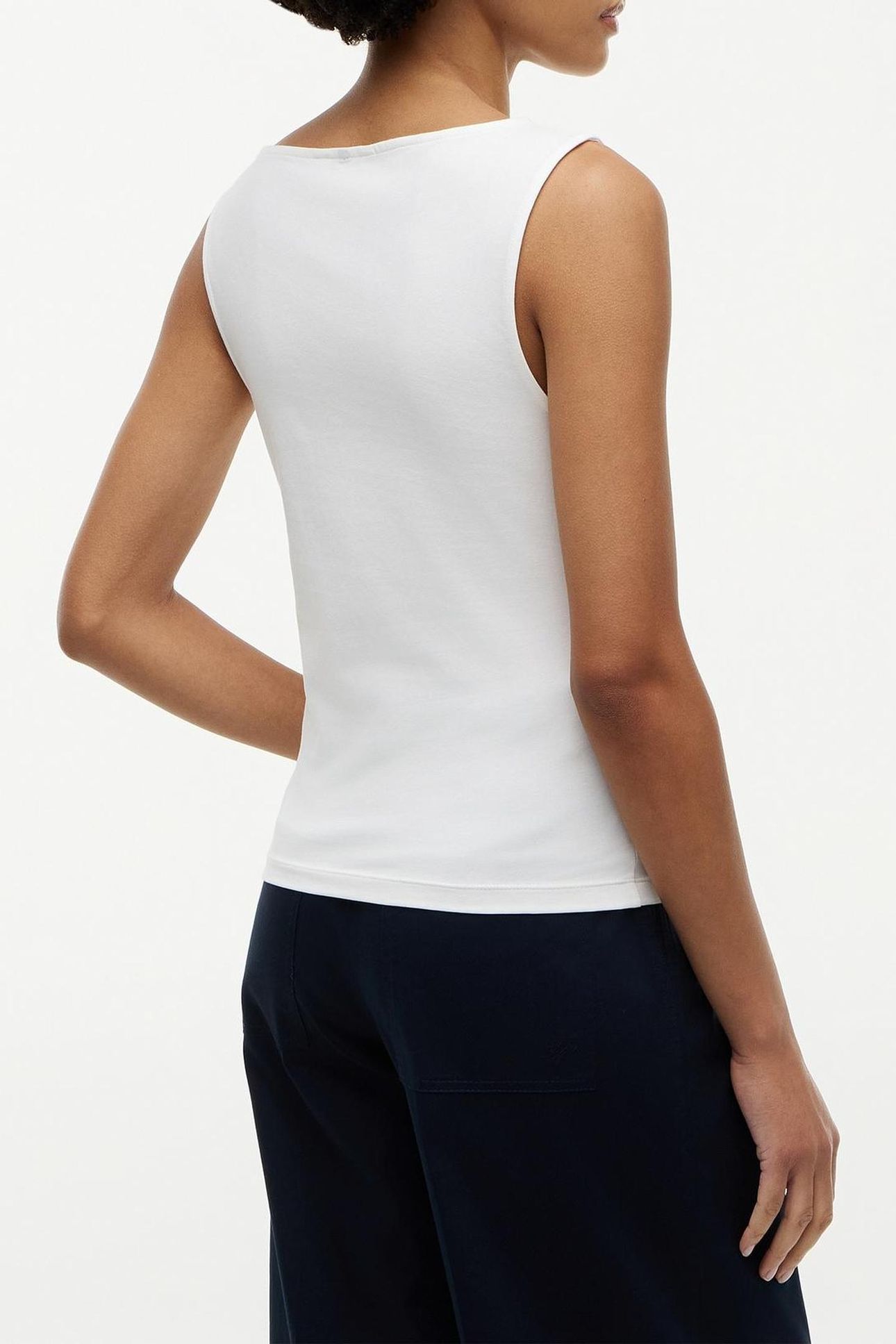 SLIM BOAT NECK TANK TOP ECRU 2