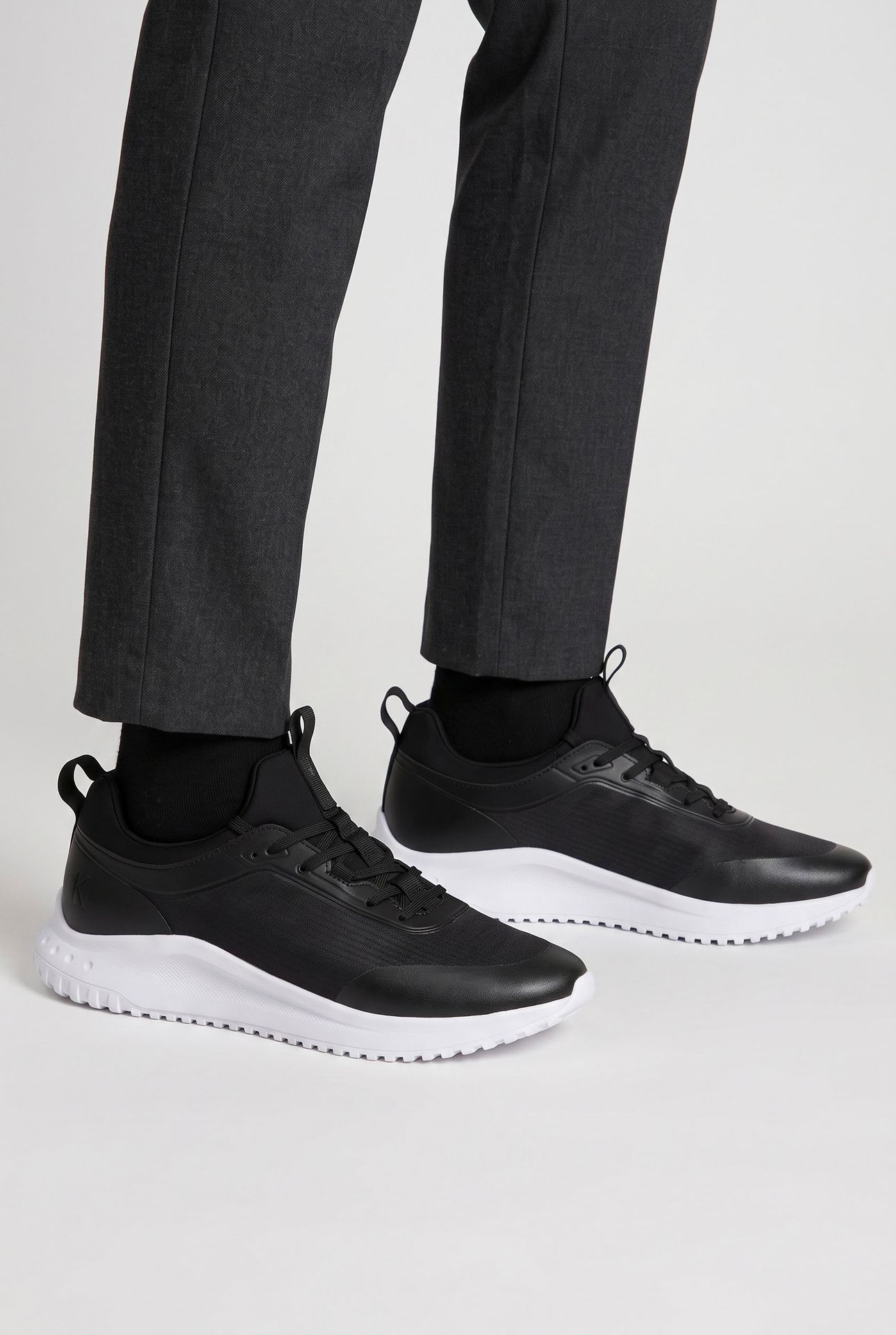 EVA RUNNER LACEUP BLACK 2