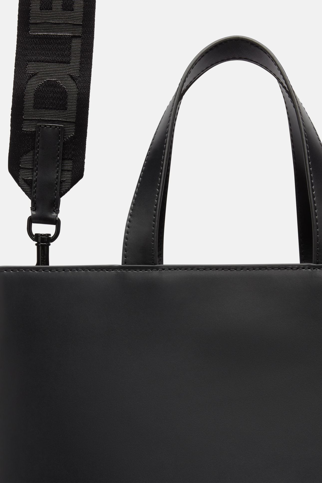 TOTE MEDIUM BLACK 6