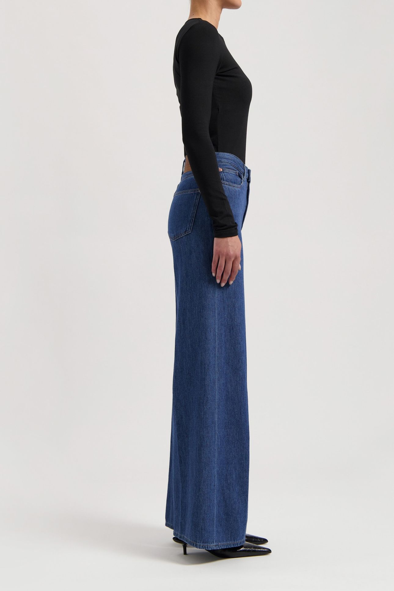 SARA HIGH LOOSE FLOW STONE INDIGO 6