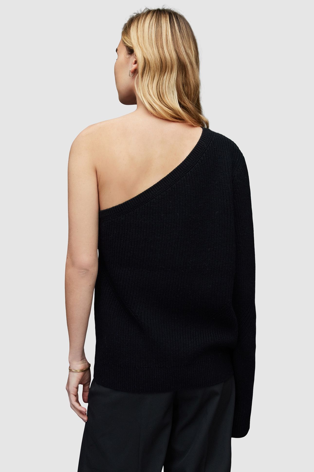 ASYMMETRIC RIBBED JU BLACK 4