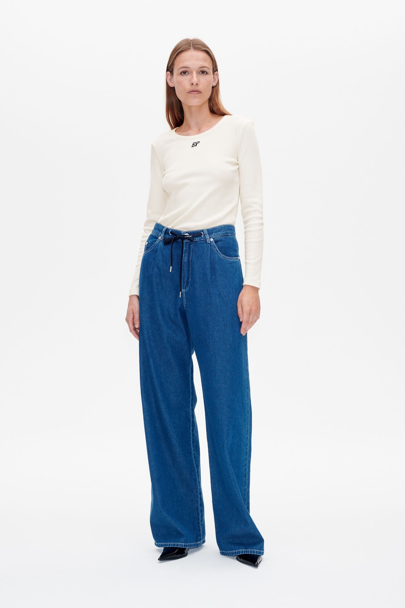 NANNY JEANS LIGHT WORN DENIM 1