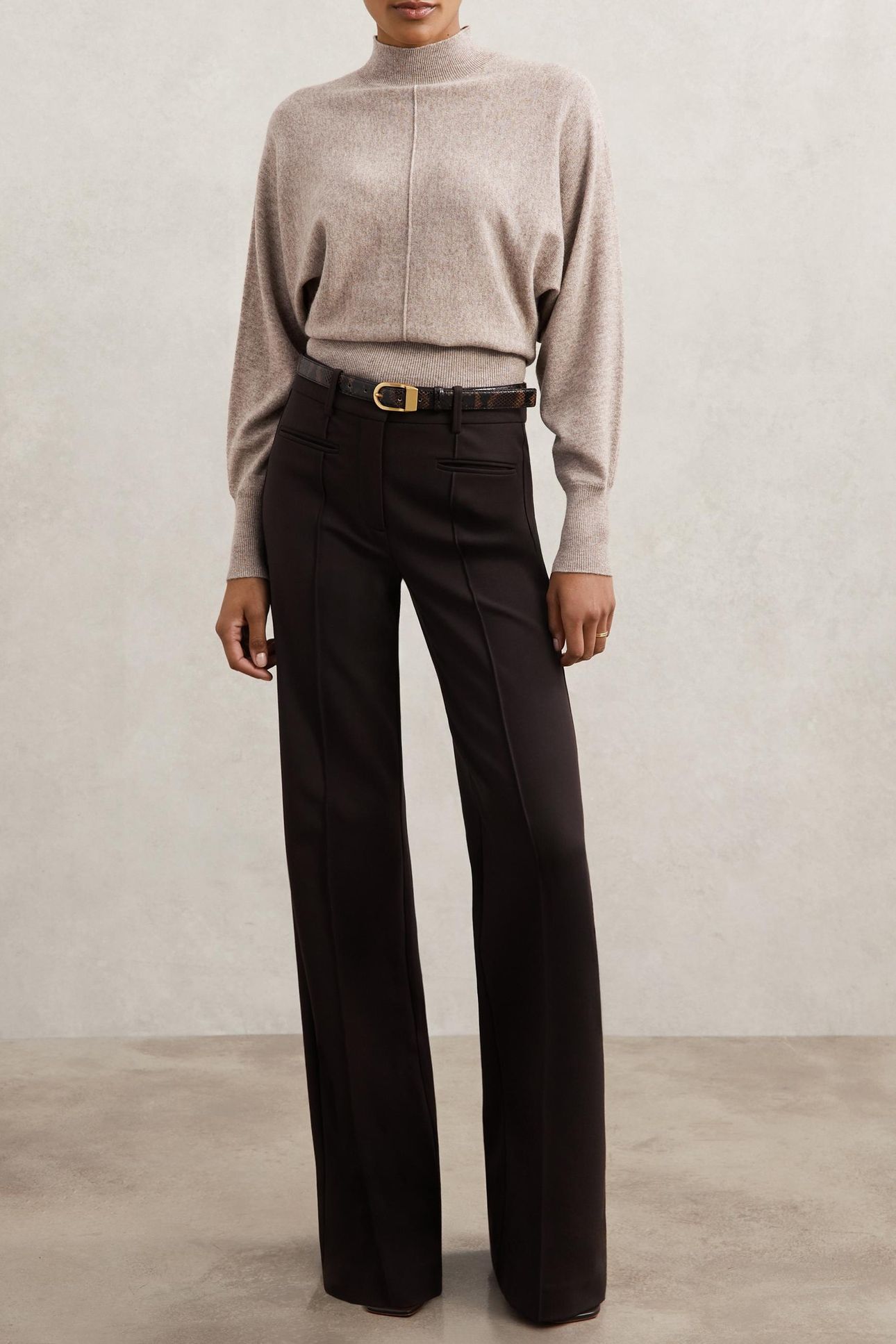 FUNNEL NECK JUMPER NEUTRAL 4