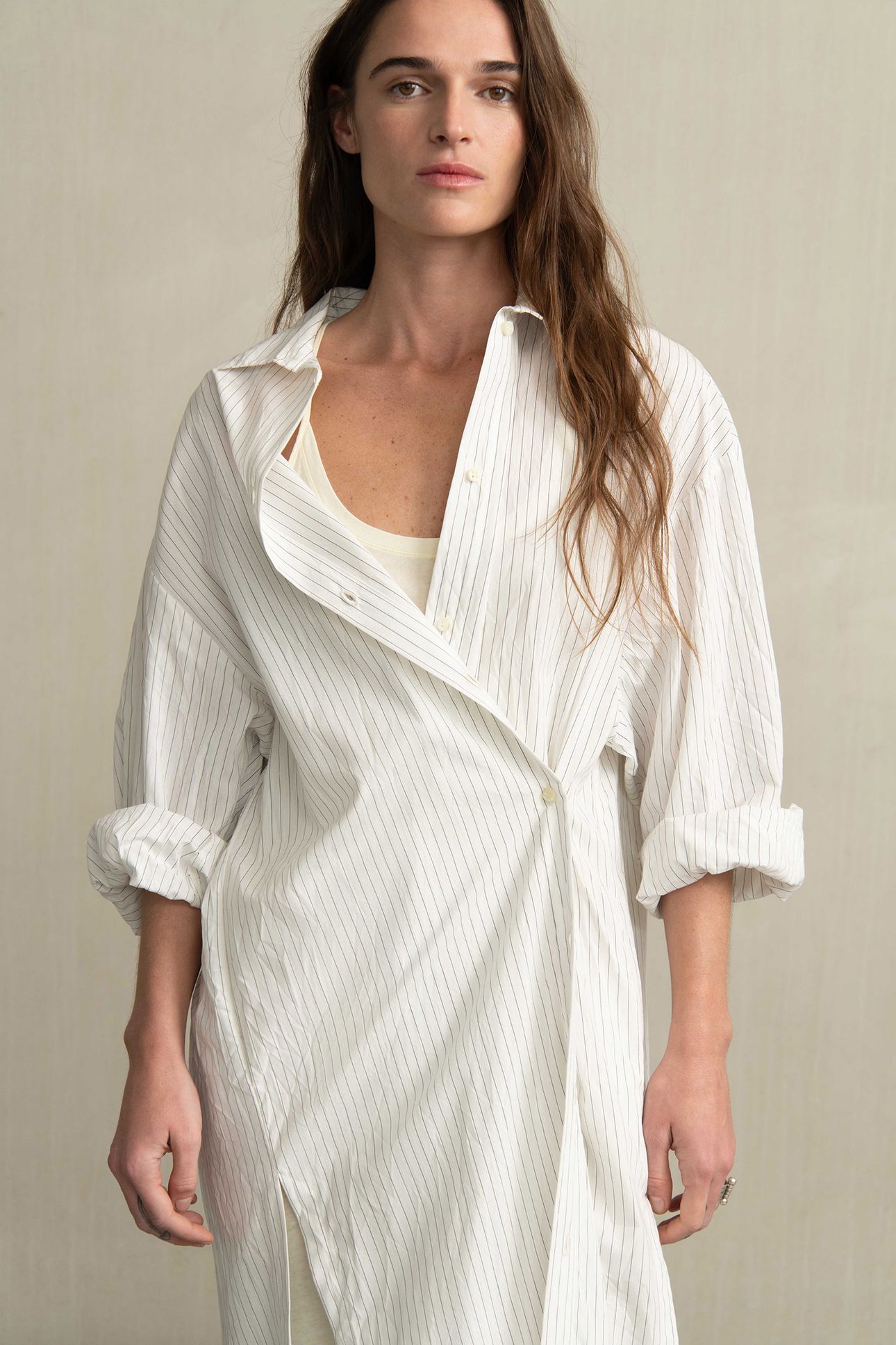 SILA OFF WHITE 3