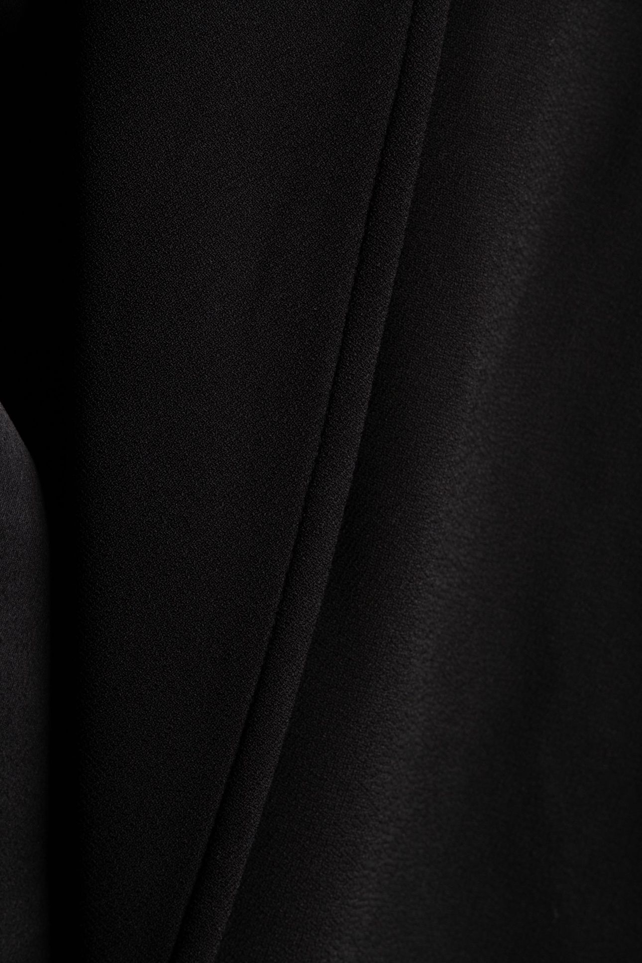 MASHA COVER SHOULDER JET BLACK A996 3