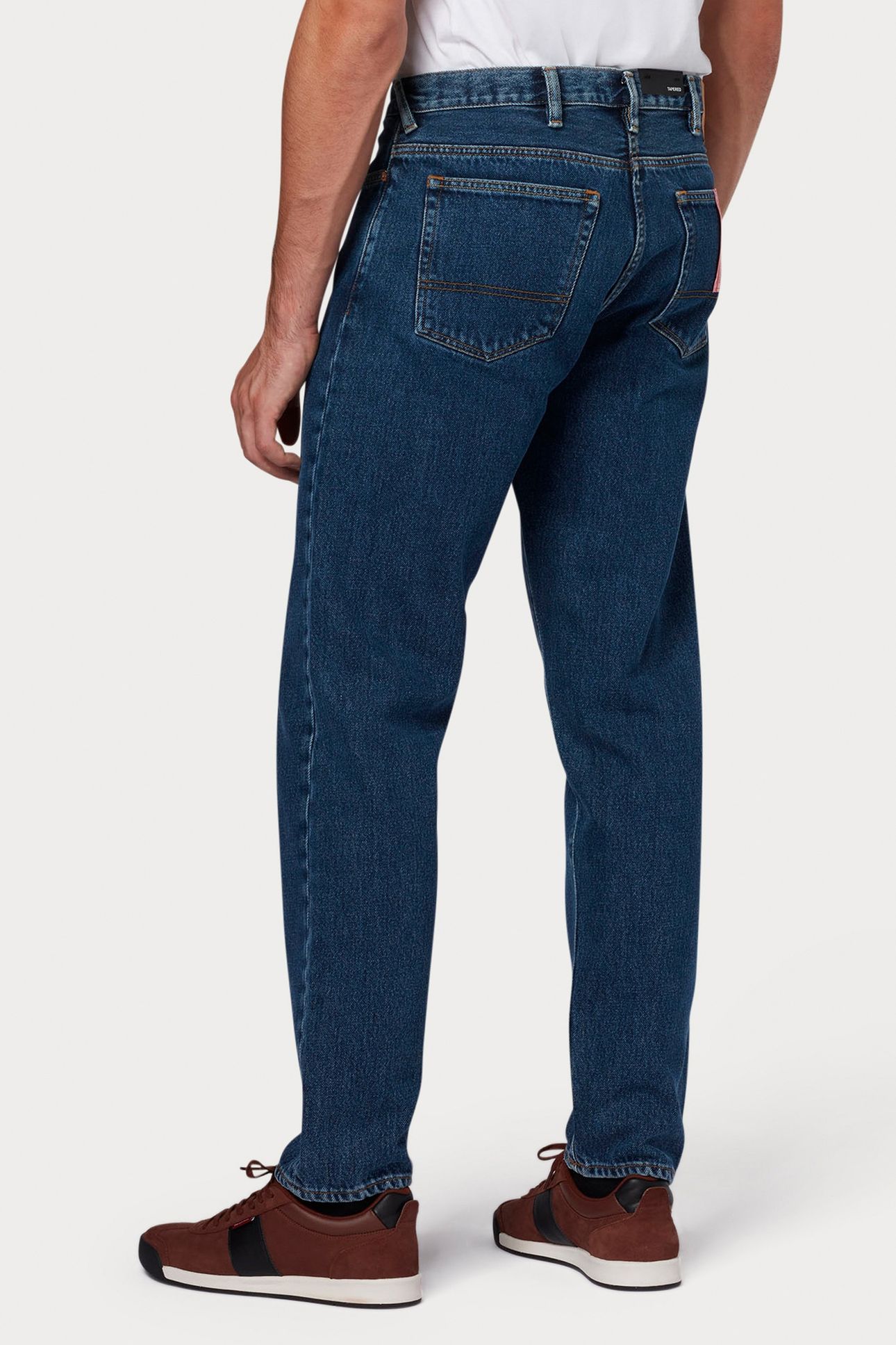 MENS TAPERED FIT JEAN MEDIUM BASE 4
