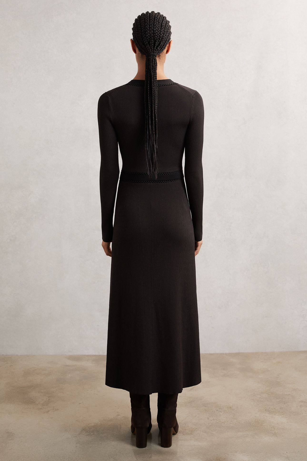 CRAFT DETAIL KNITTED MIDI DRESS CHOCOLATE BROWN/BLACK 2
