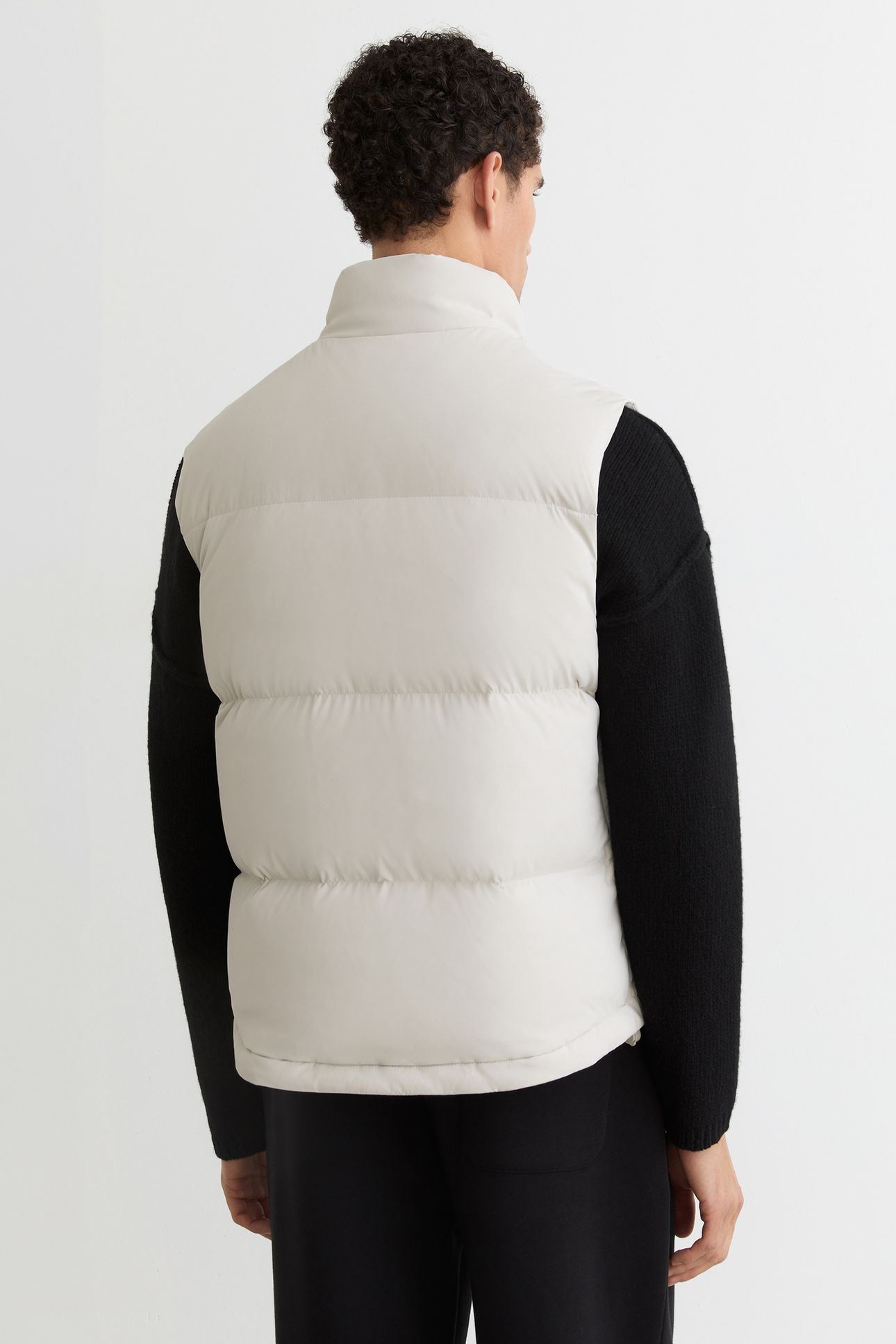 QUILTED ZIP THROUGH PUFFER GILET LIGHT STONE 3