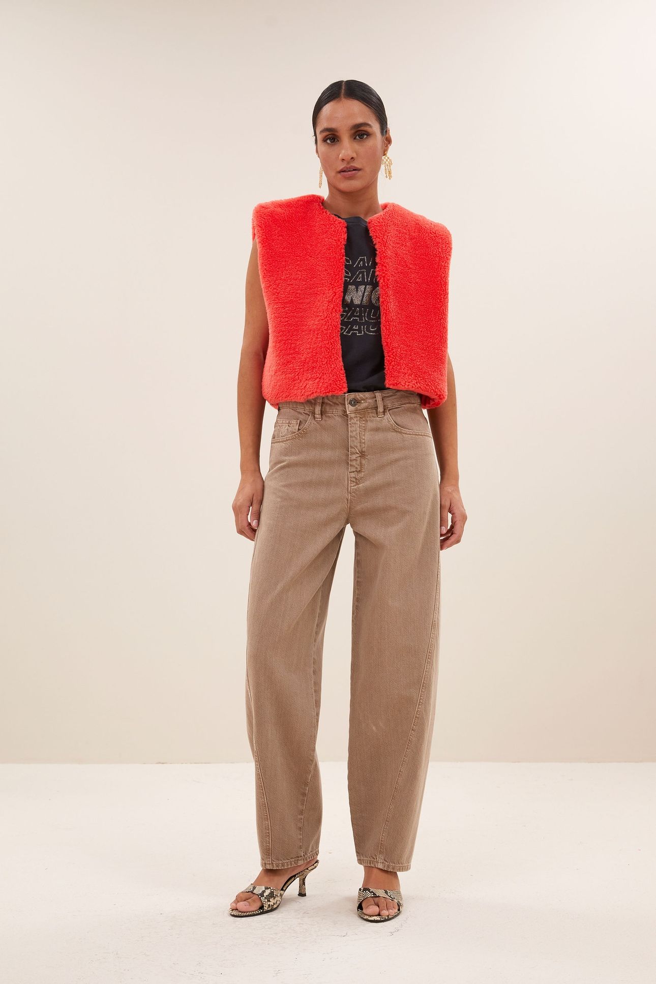 WOLLY RED GILET POPPY RED 1