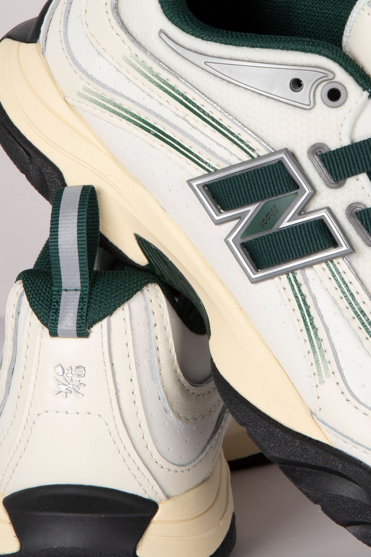 UNISEX ALD X NEW BALANCE RC56 SEA SALT 2