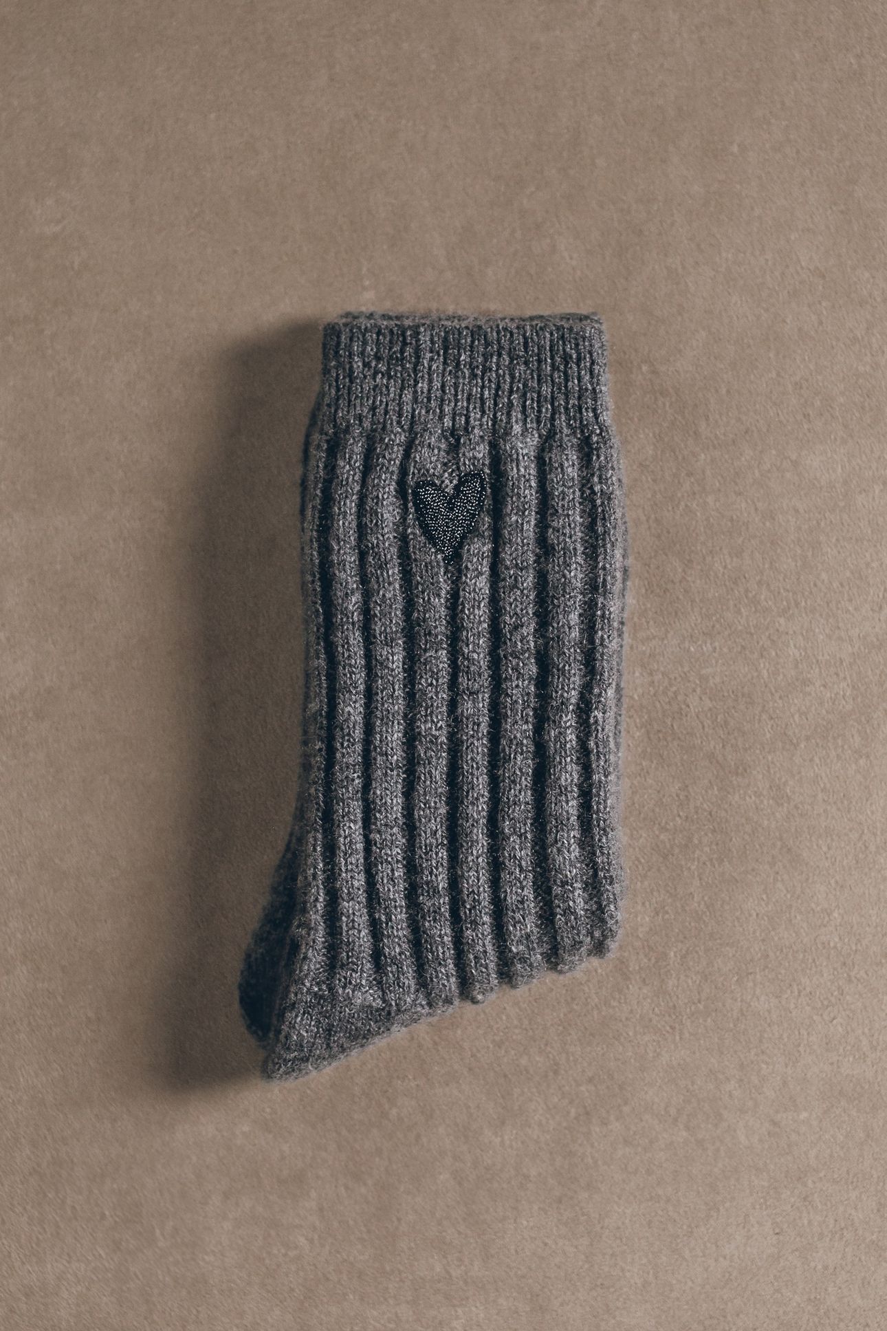 THE GREY CASHMERE SOCKS GREY 1